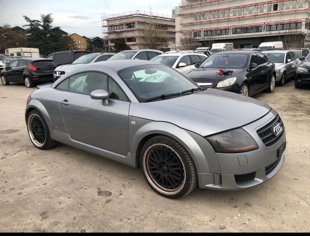 AUDI TT Coupé 1.8 T-image-3