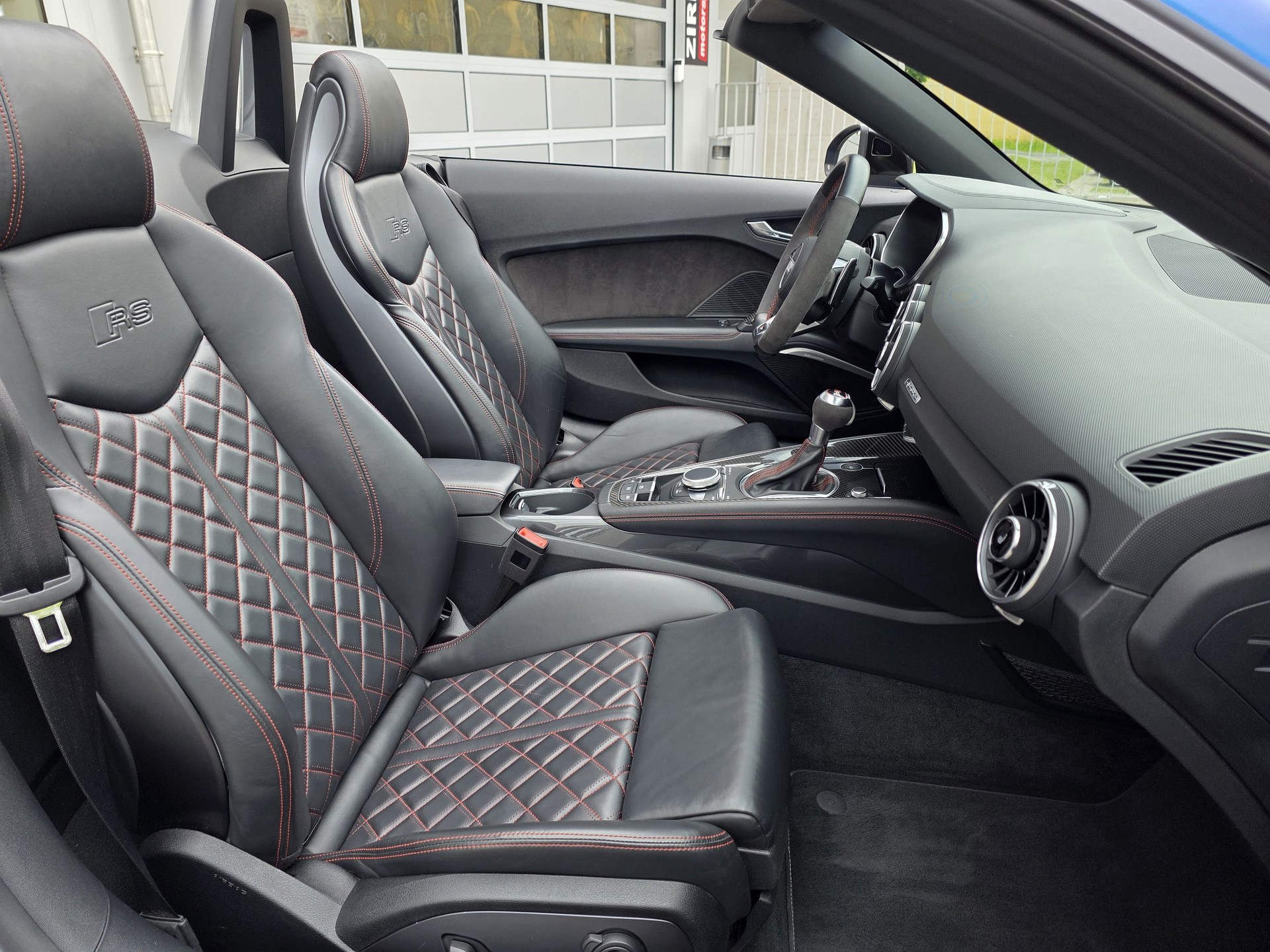 AUDI TT RS Roadster 2.5 TFSI quattro | ohne OPF-image-26