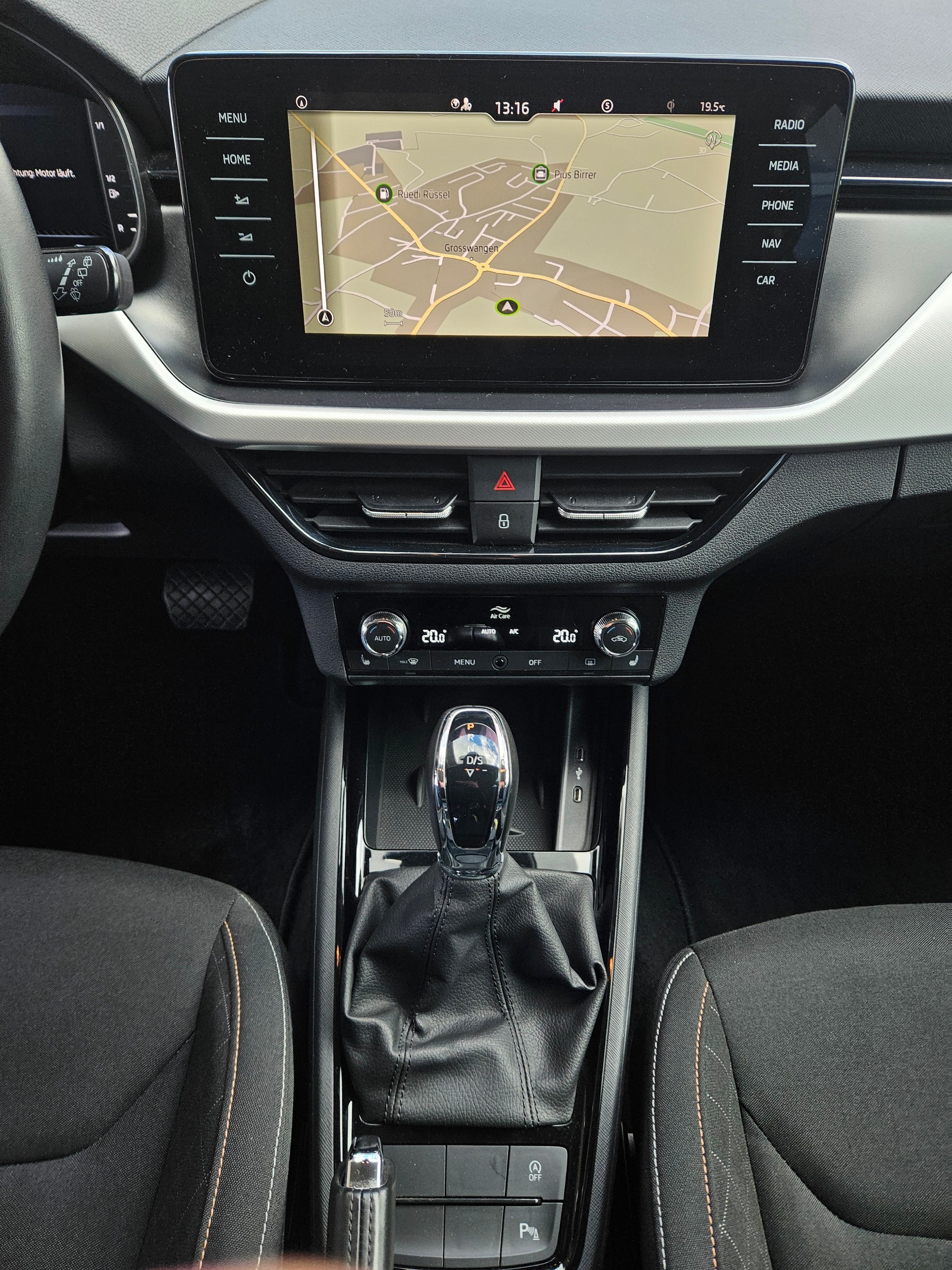 SKODA Kamiq 1.0 TSI Ambition DSG-image-6