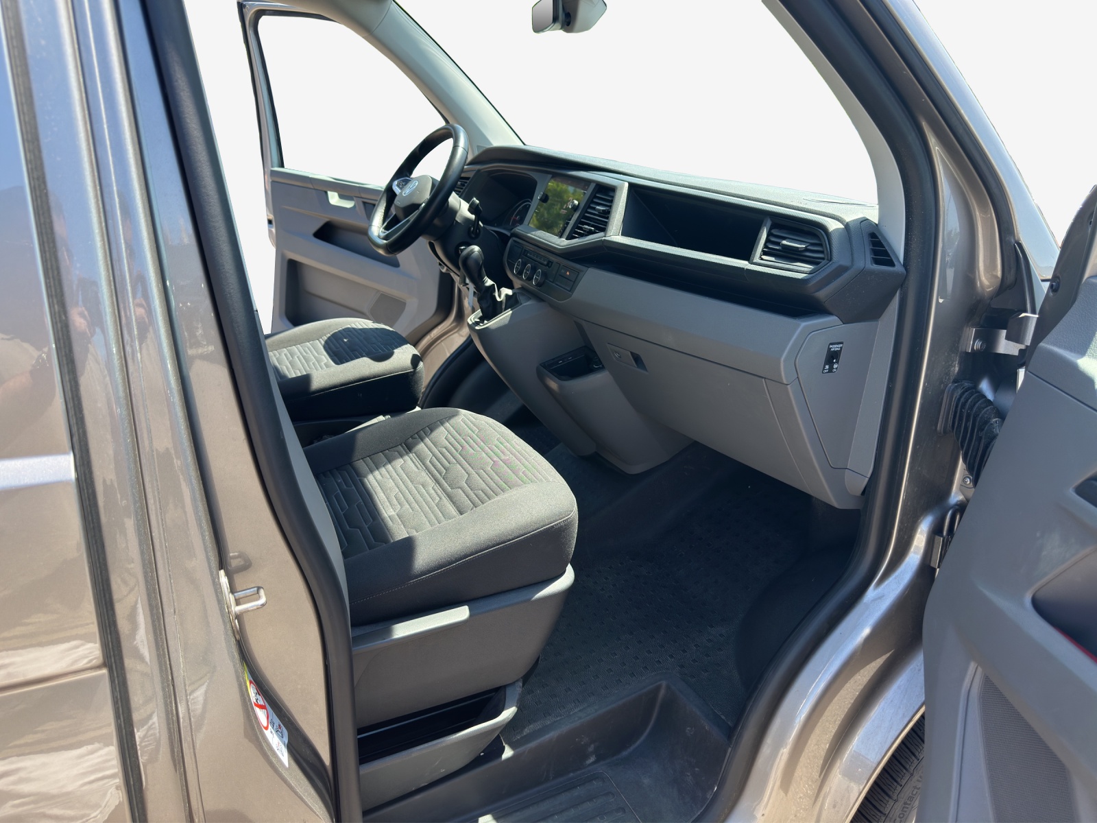 VW T6.1 Caravelle 2.0 TDI Comfortline Liberty DSG-image-14
