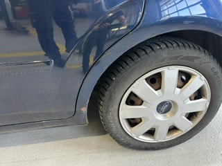 FORD Focus 1.8i Carving-image-4