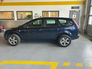 FORD Focus 1.8i Carving-image-1