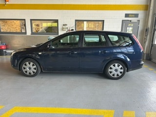 FORD Focus 1.8i Carving