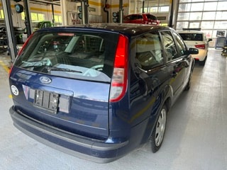 FORD Focus 1.8i Carving-image-5