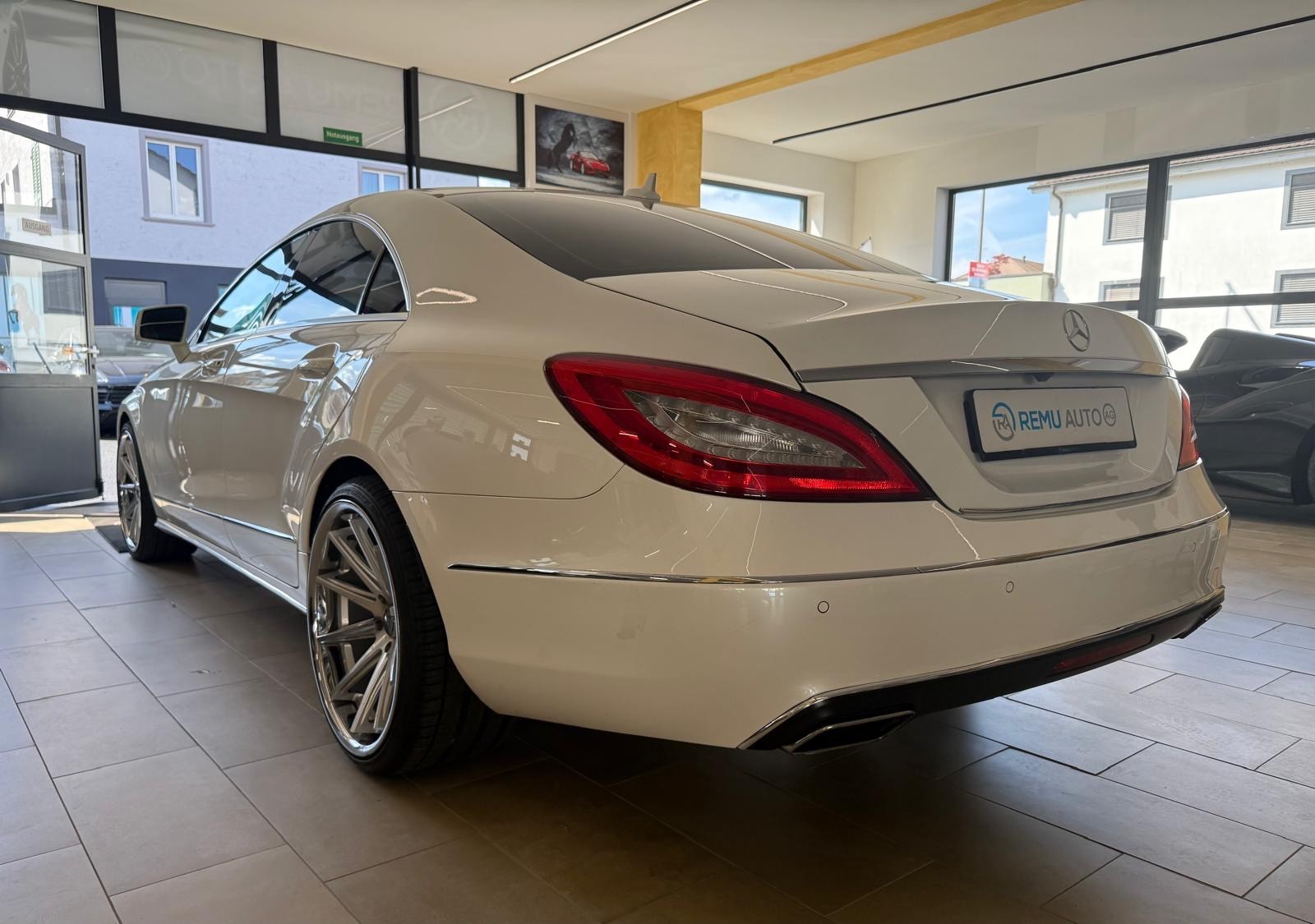 MERCEDES-BENZ CLS 350 CDI 7G-Tronic-image-4