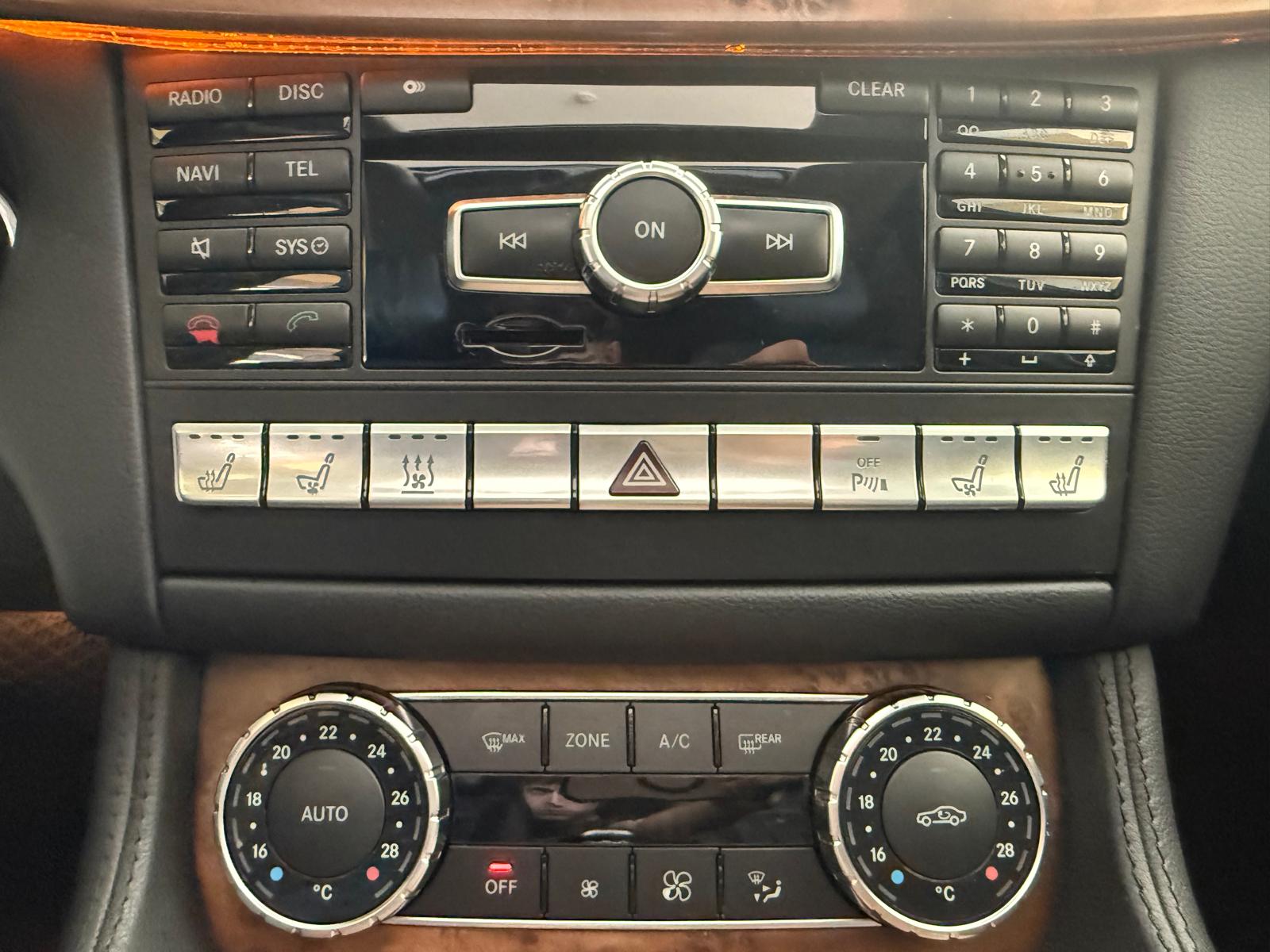 MERCEDES-BENZ CLS 350 CDI 7G-Tronic-image-17