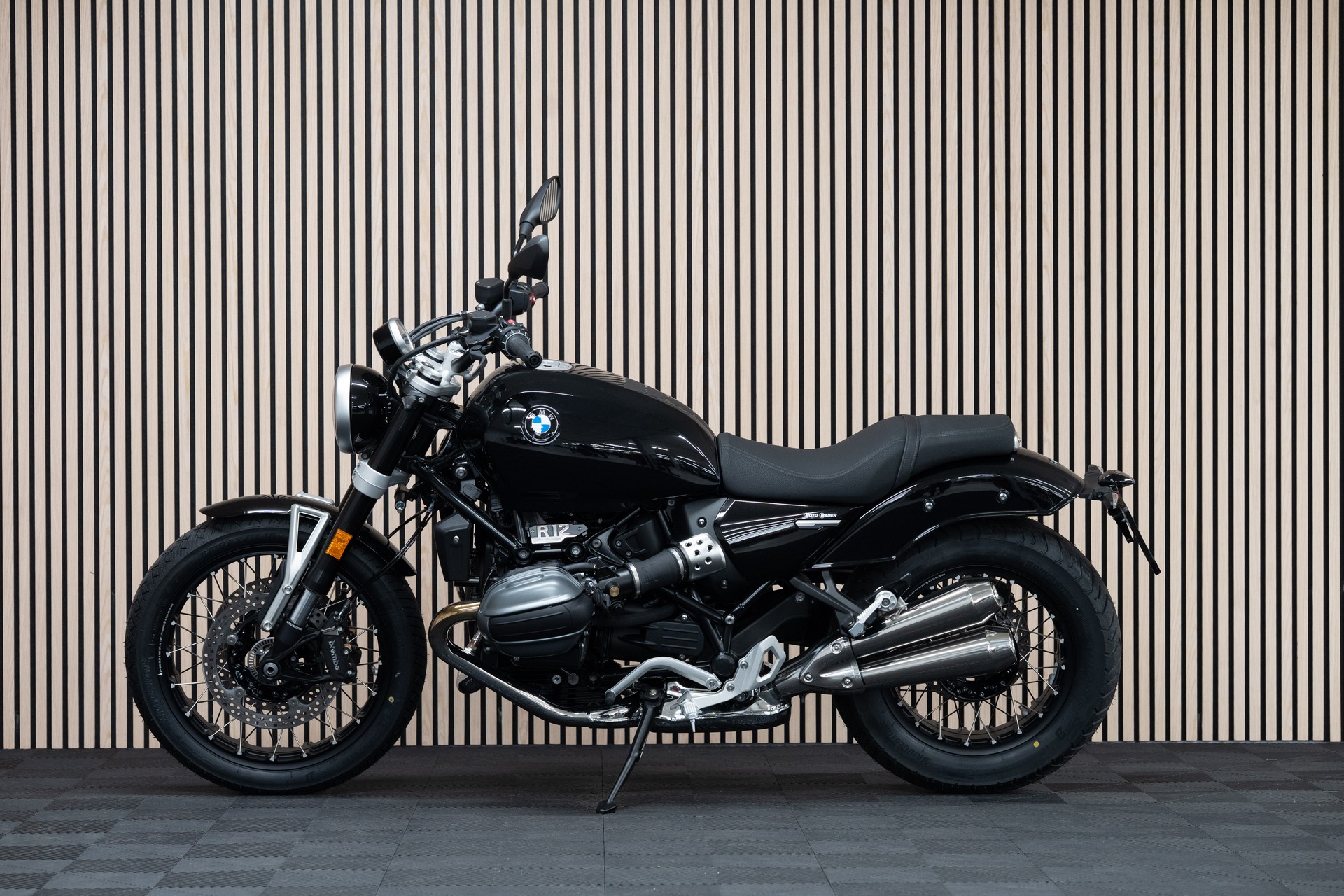 BMW R 12-showroom-element-1