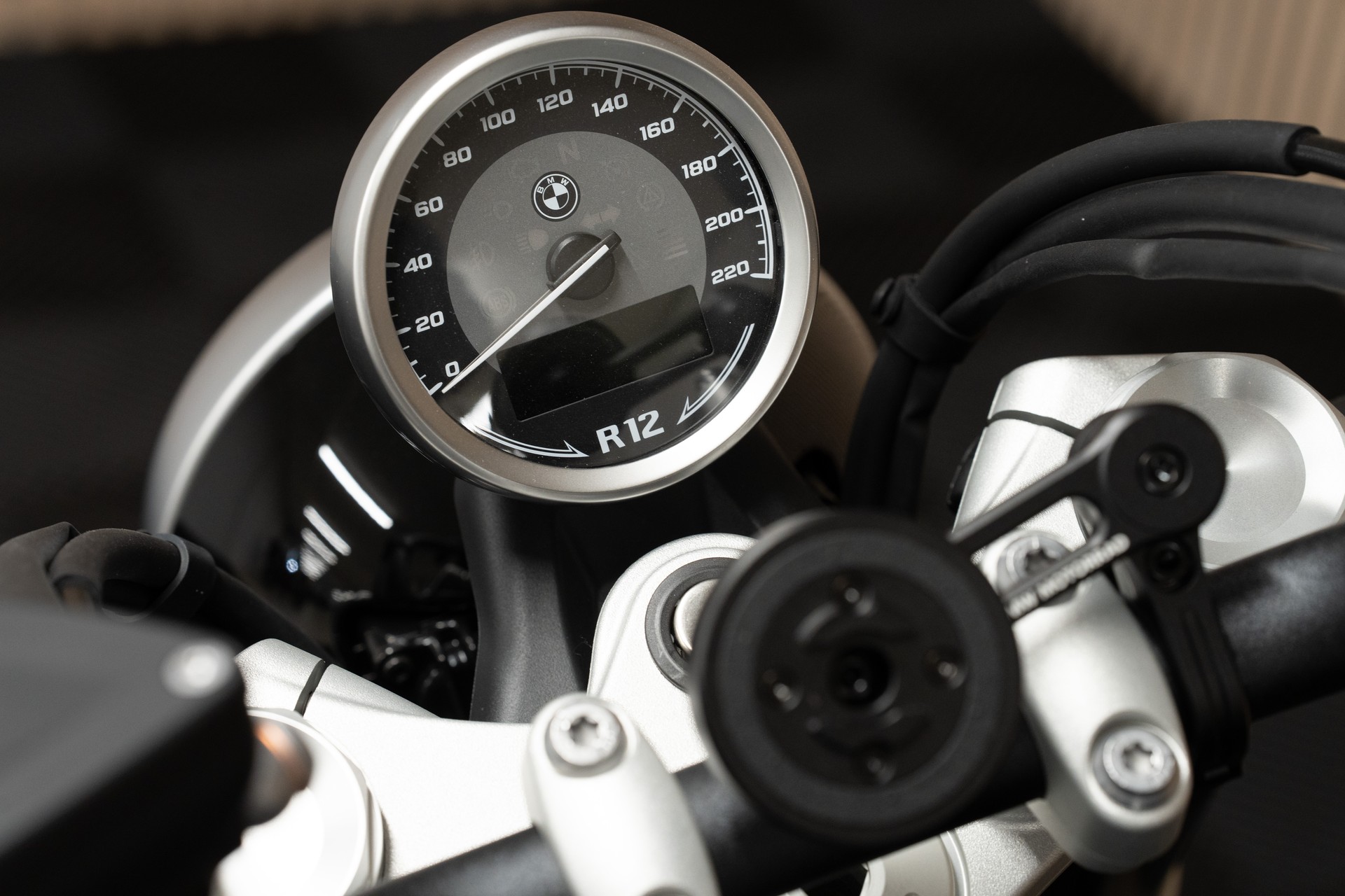 BMW R 12-showroom-element-2