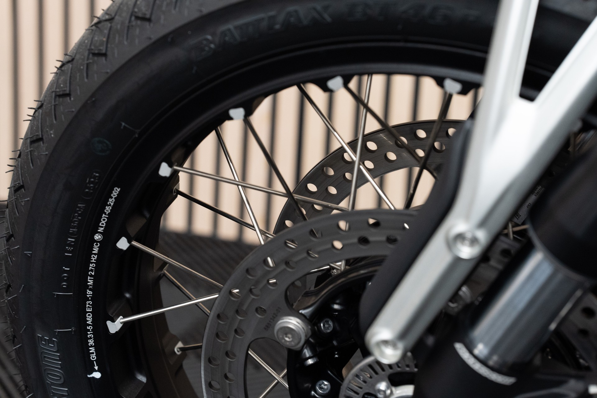 BMW R 12-image-5