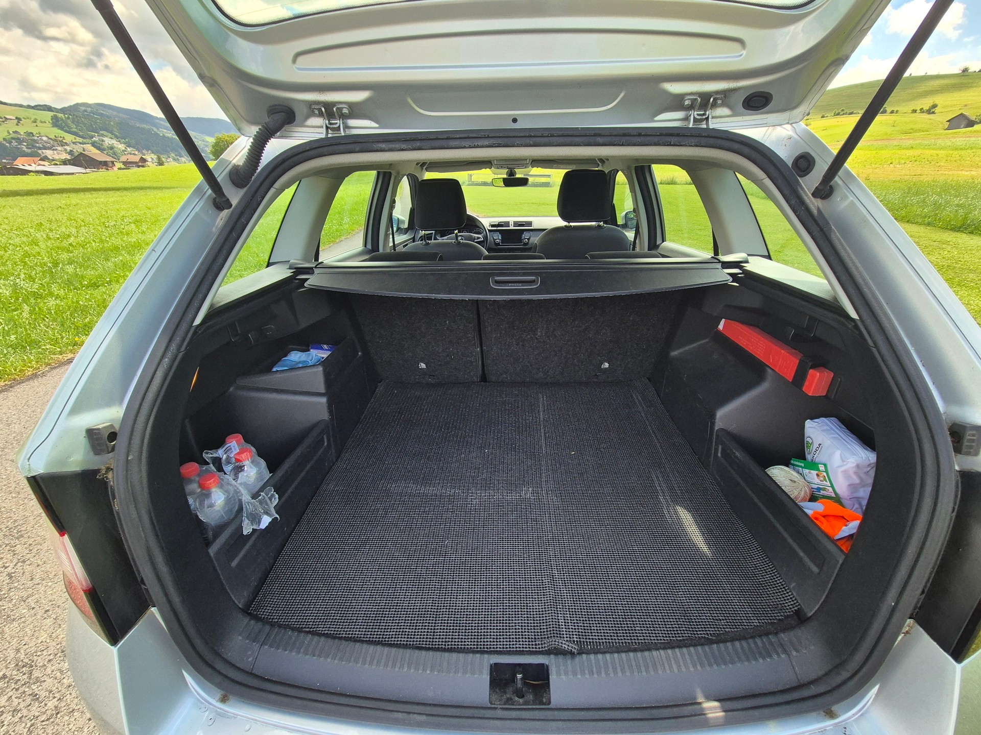 SKODA Kombi 1.0 TSI Ambition-image-5