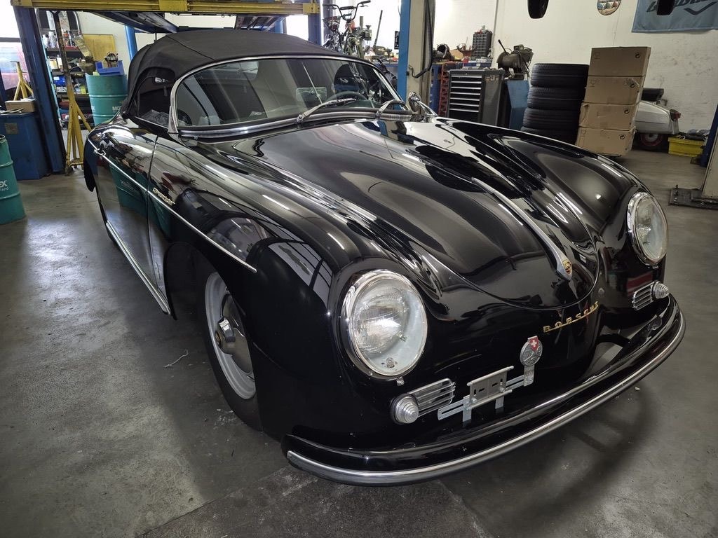 PORSCHE Speedster Californian Replica-image-1