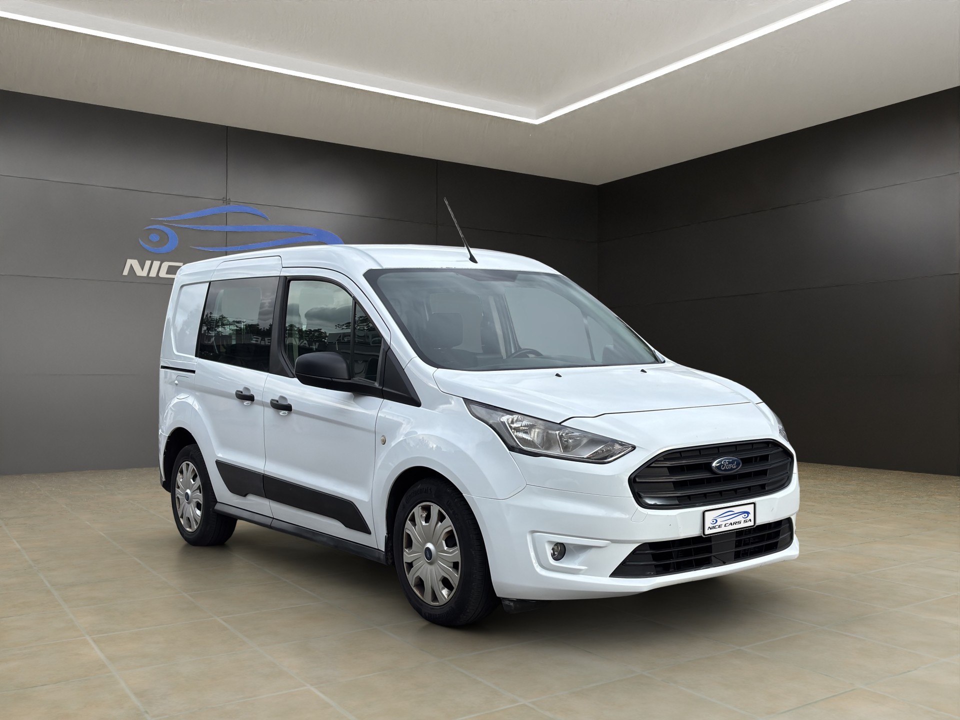 FORD Tourneo Connect 1.5 EcoBlue Trend-image-2