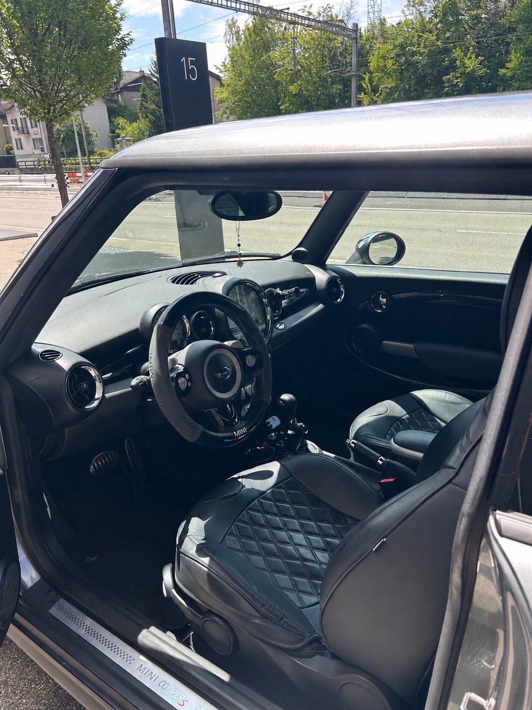 MINI Cooper S R56-image-2