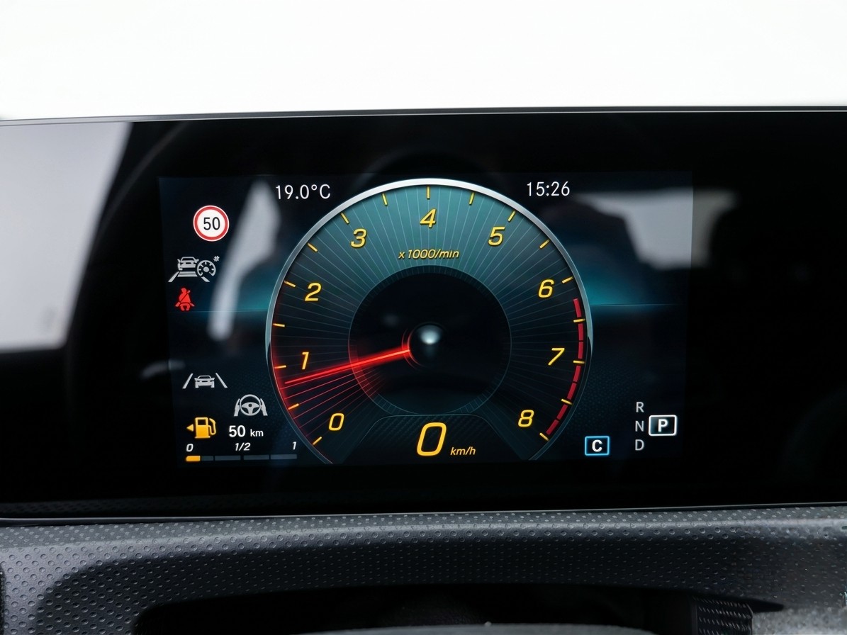 MERCEDES-BENZ A 200 AMG Line CH FAHRZEUG-image-17
