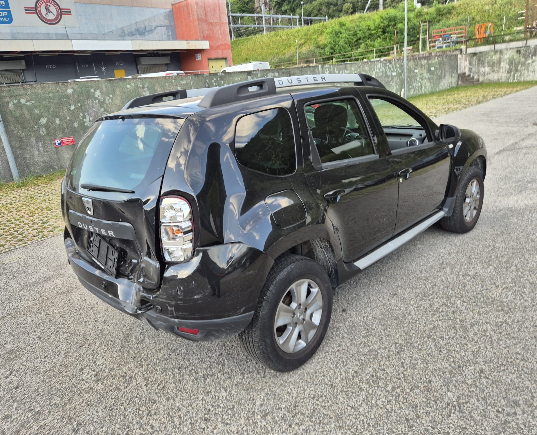 DACIA Duster 1.2 T Privilège 4x2-image-4