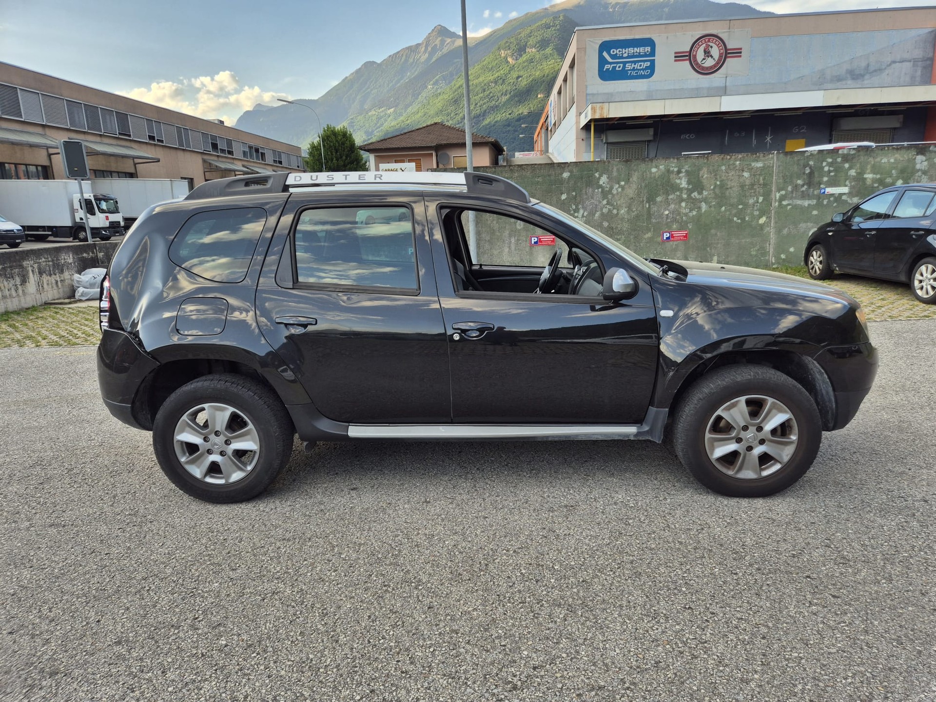DACIA Duster 1.2 T Privilège 4x2-image-6