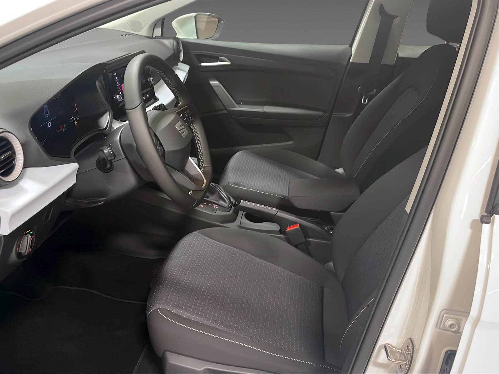 SEAT Ibiza 1.0 TSI 115 Move DSG-image-5