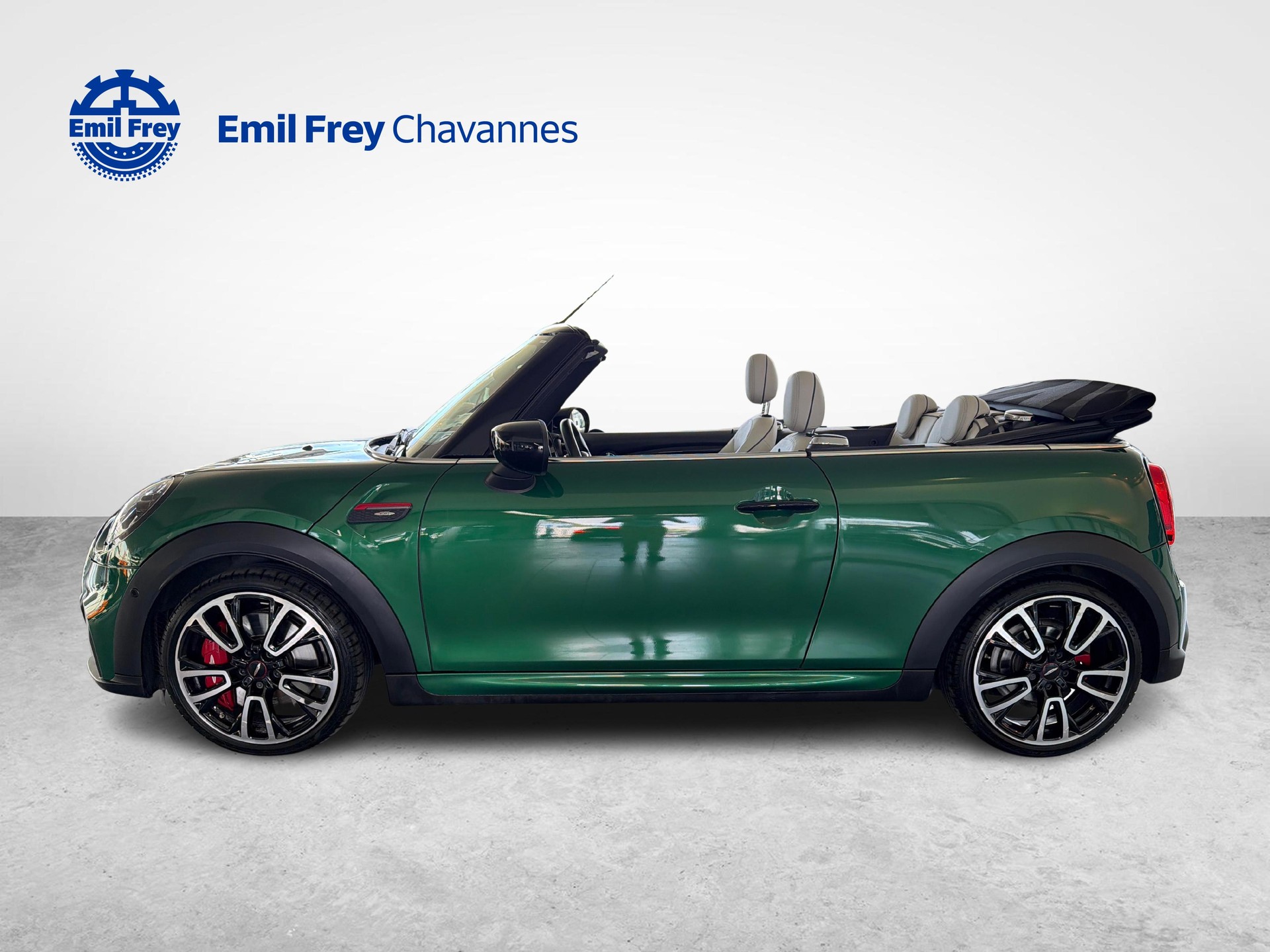 MINI Cabrio F57 2.0i John Cooper Works-image-7
