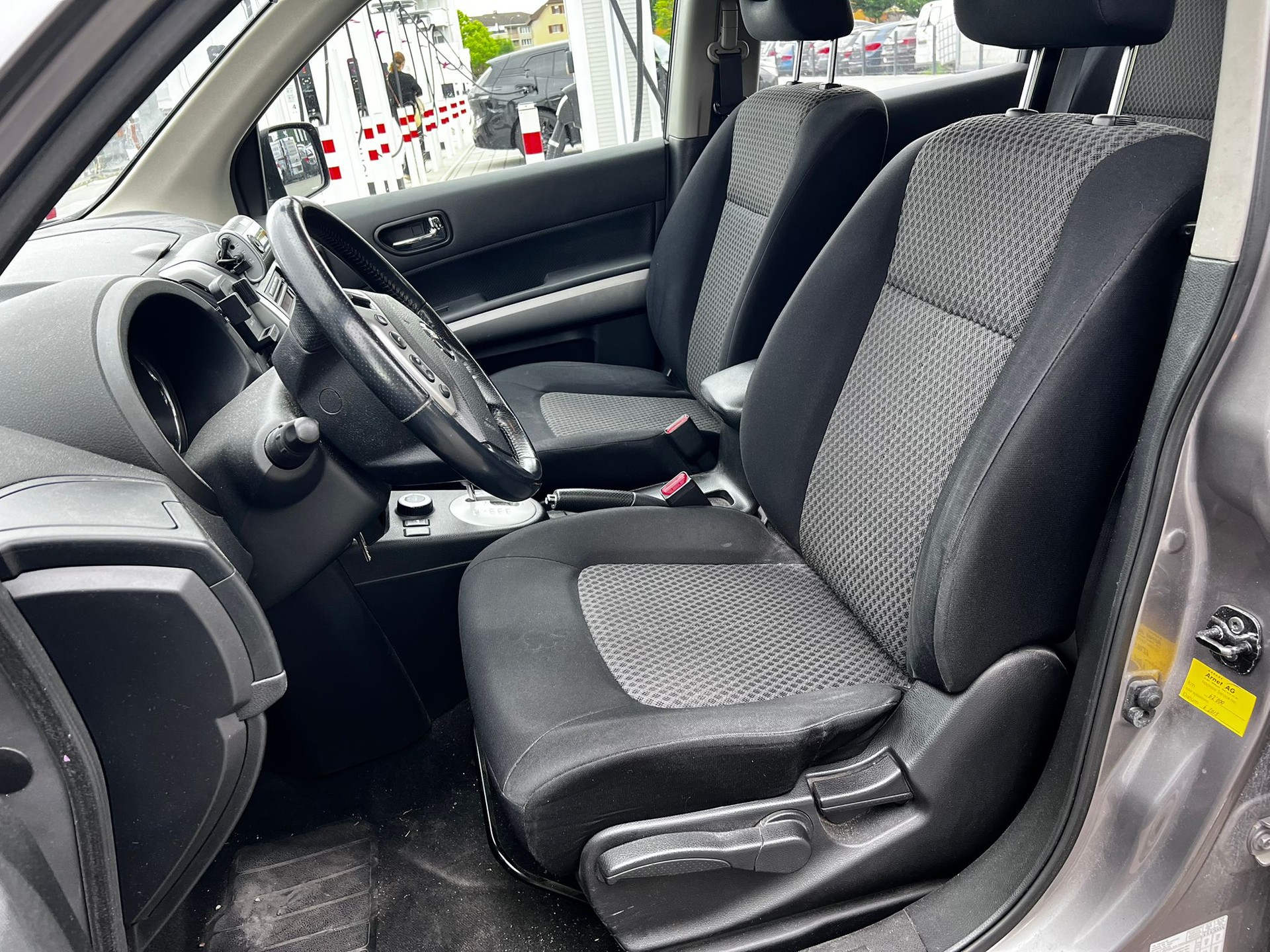 NISSAN X-Trail 2.5 16V Platinum-image-9
