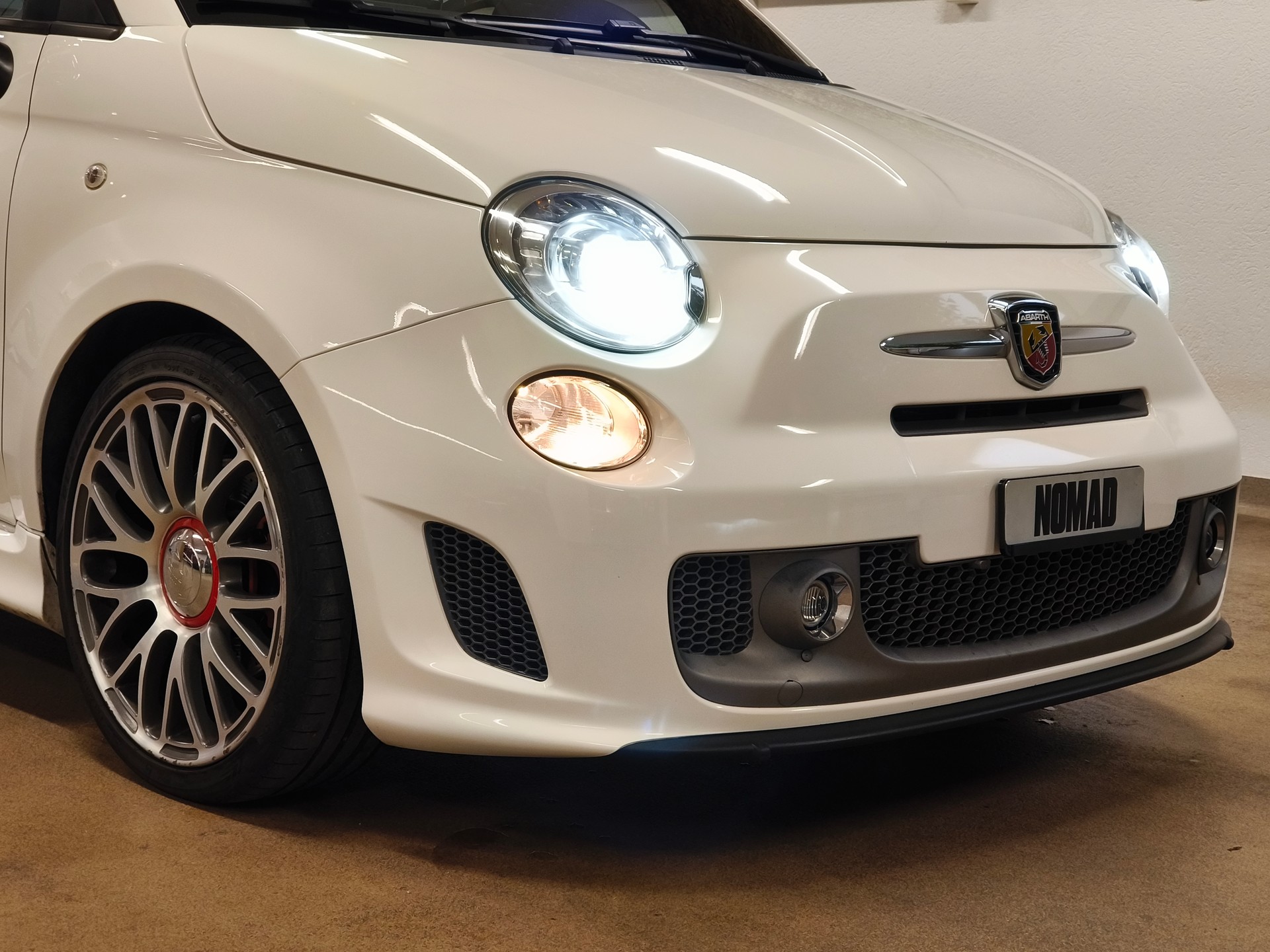 FIAT 595 1.4 16V Turbo Abarth Turismo-image-6