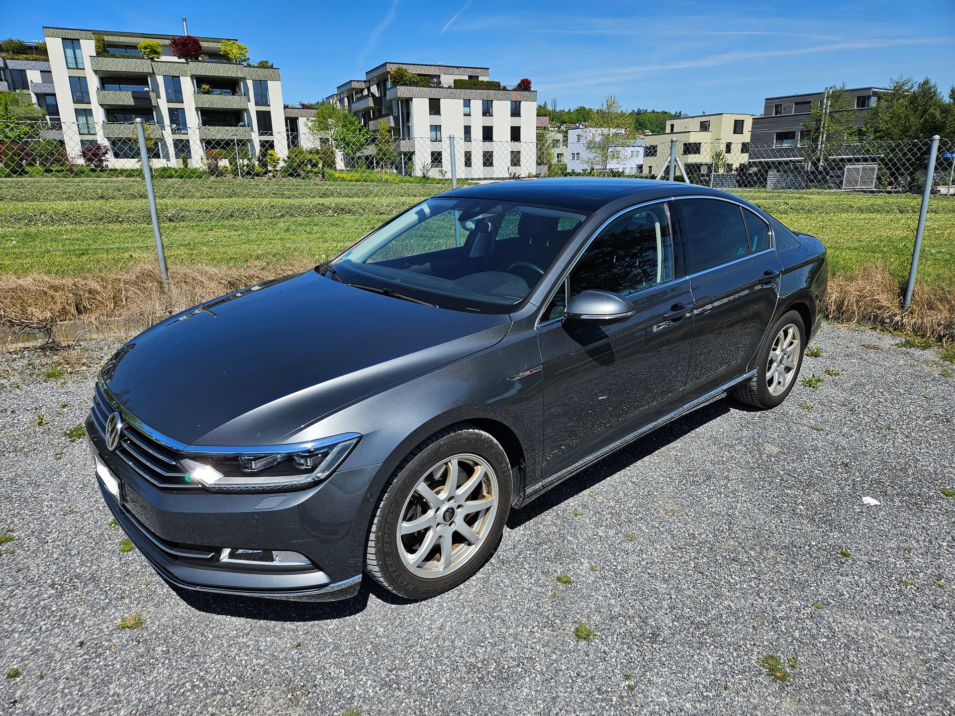 VW 2.0 TDI 240 SCR Highl. DSG 4m-image-0