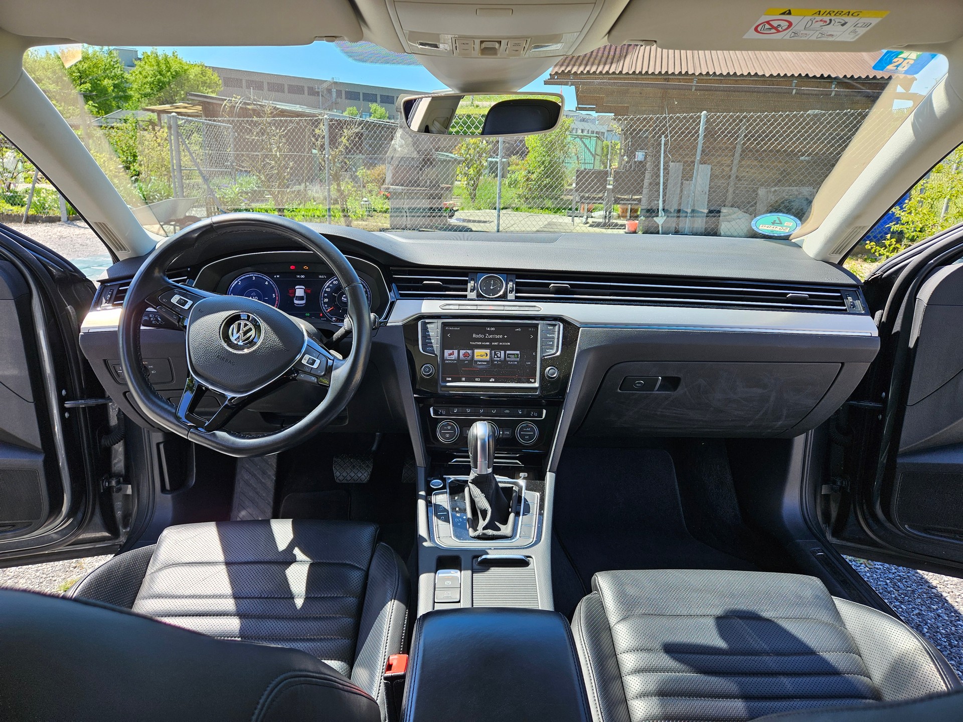 VW 2.0 TDI 240 SCR Highl. DSG 4m-image-4