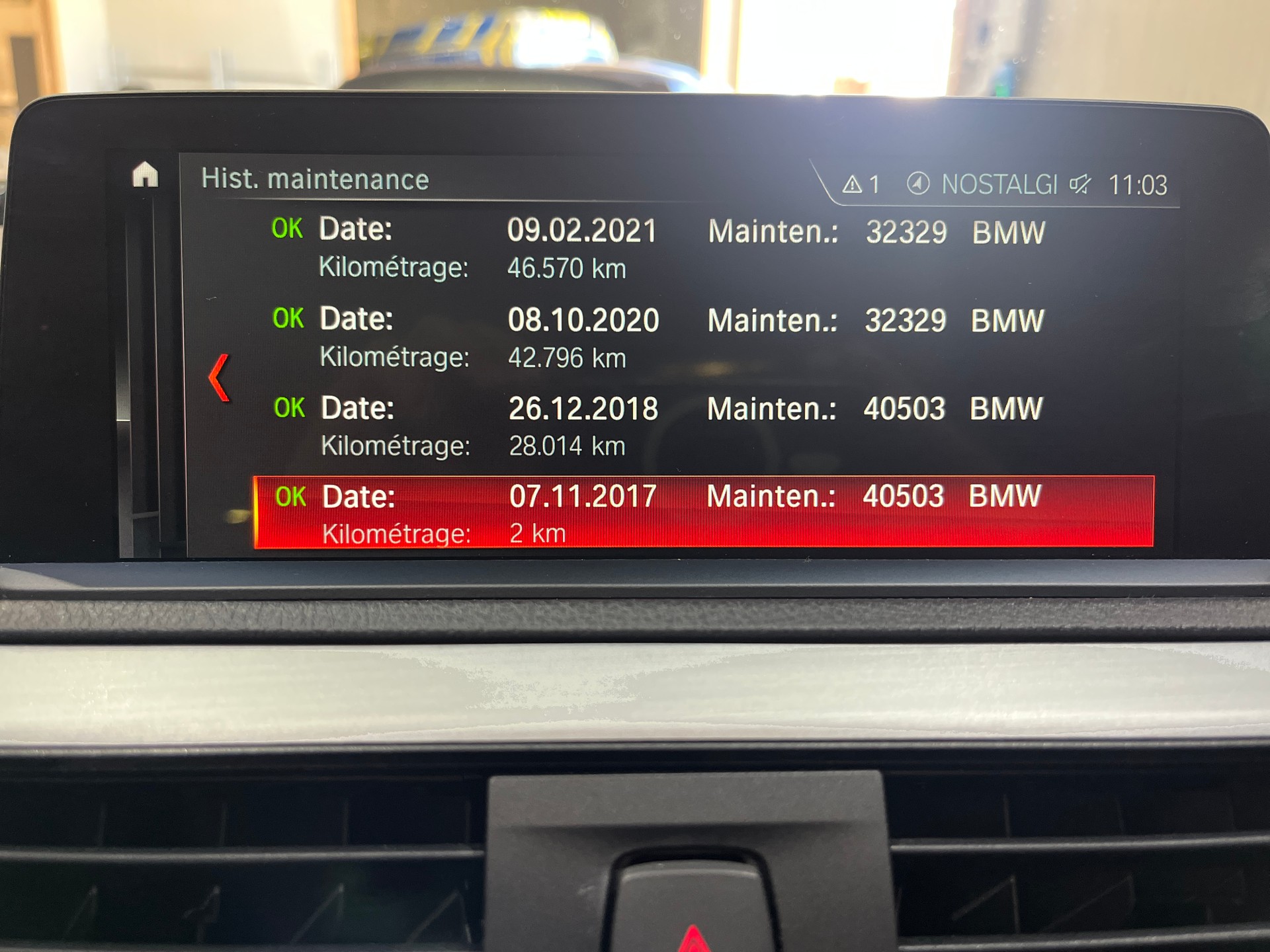 BMW 120d xDrive Edition M Sport Steptronic-image-17