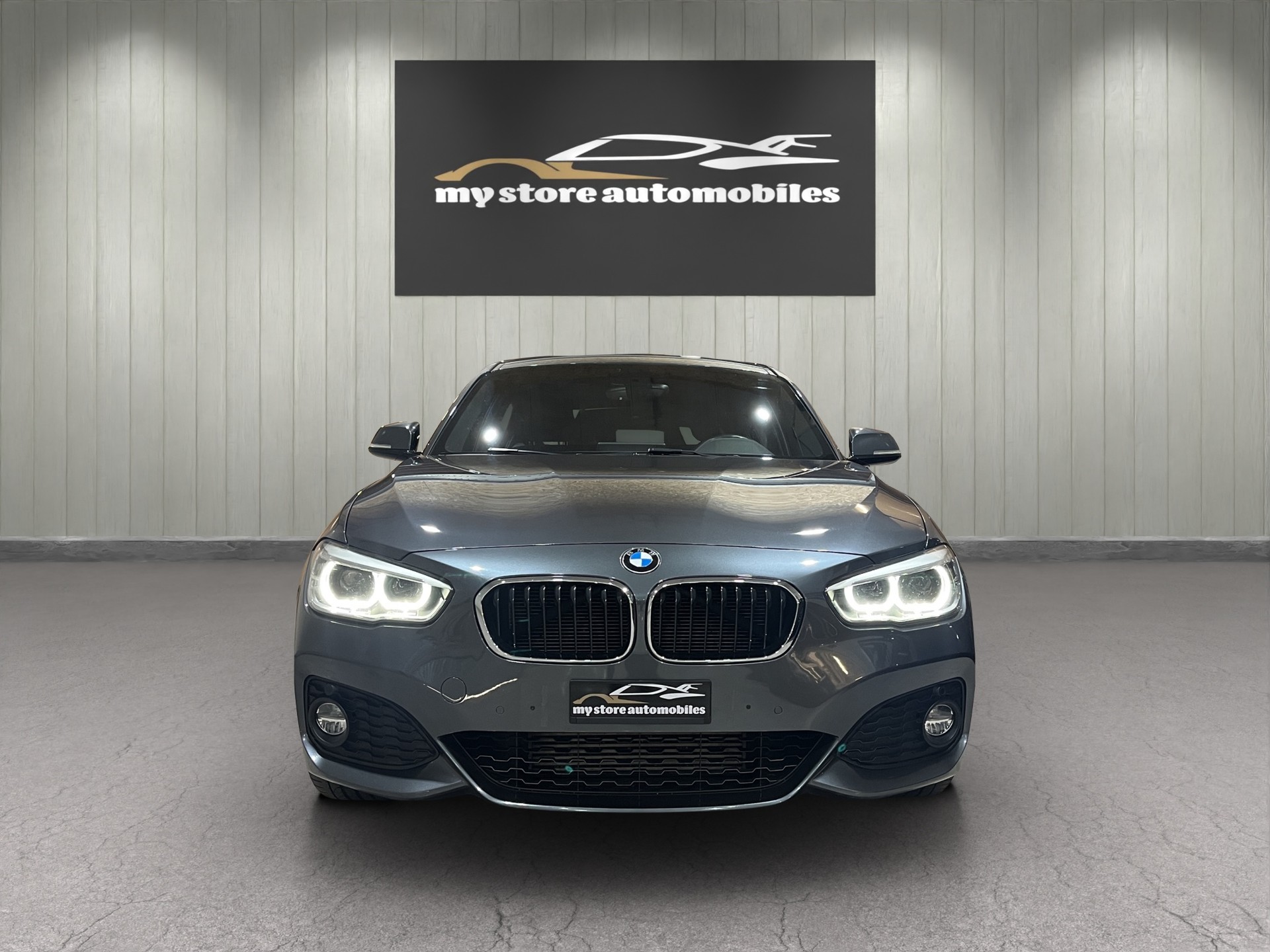 BMW 120d xDrive Edition M Sport Steptronic-image-2