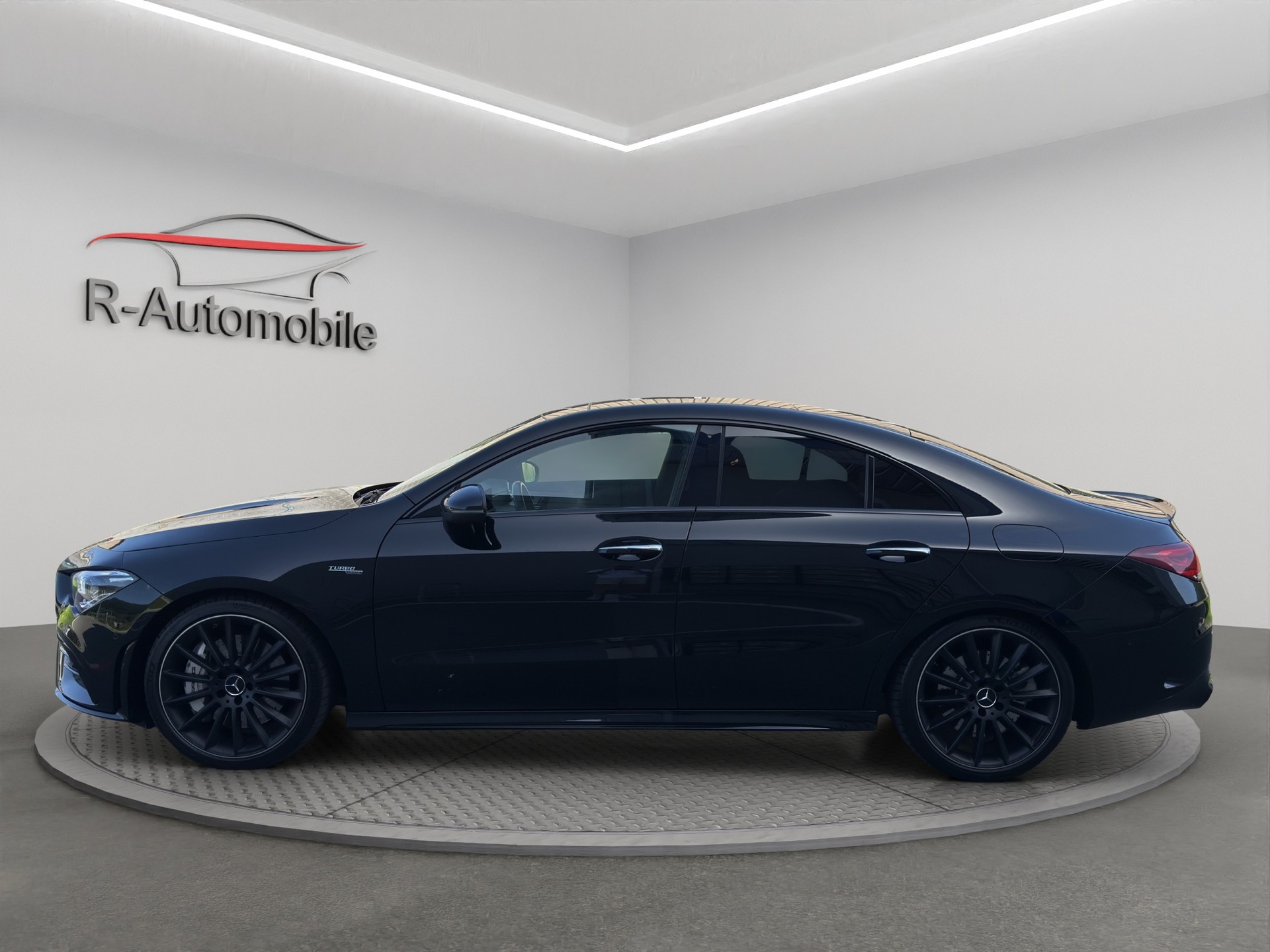 MERCEDES-BENZ CLA 35 AMG 4Matic 7G-DCT-image-1