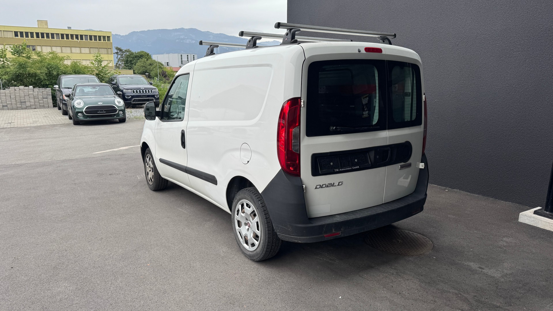 FIAT Doblò 1.4 MPI Cargo Easy Pro-image-3