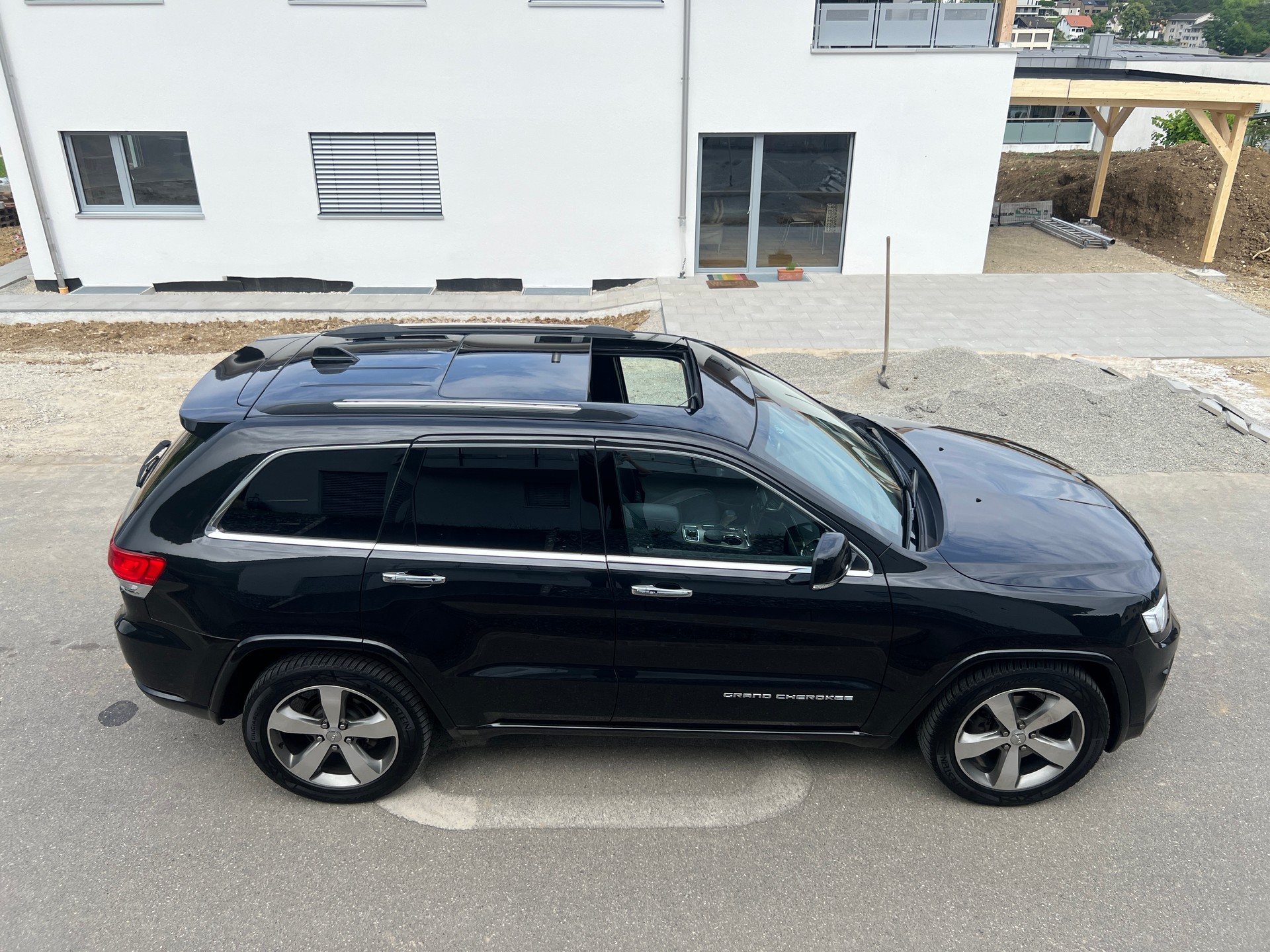 JEEP Grand Cherokee 3.0 CRD Overland Automatic * Facelift *-image-6