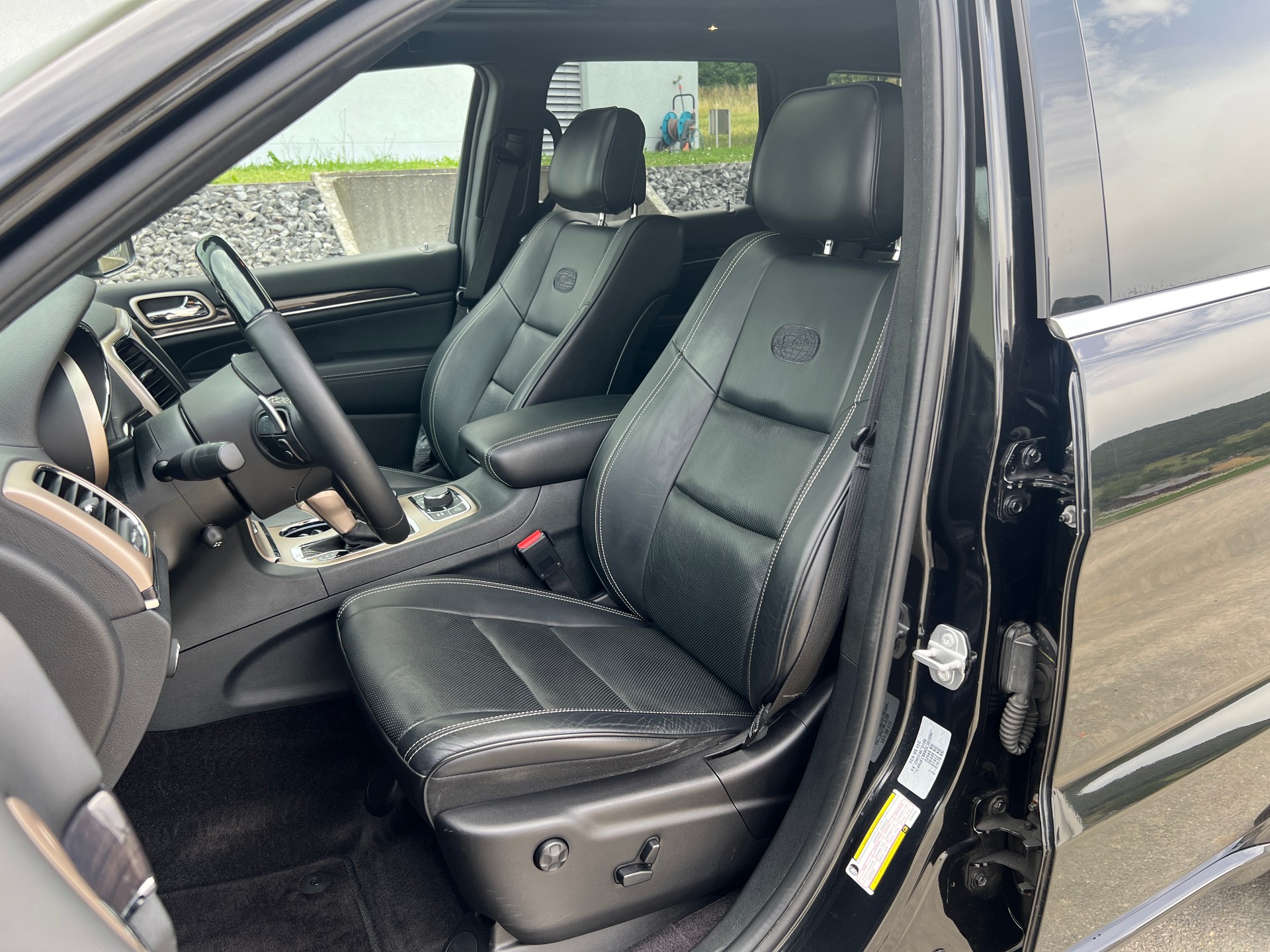 JEEP Grand Cherokee 3.0 CRD Overland Automatic * Facelift *-image-8