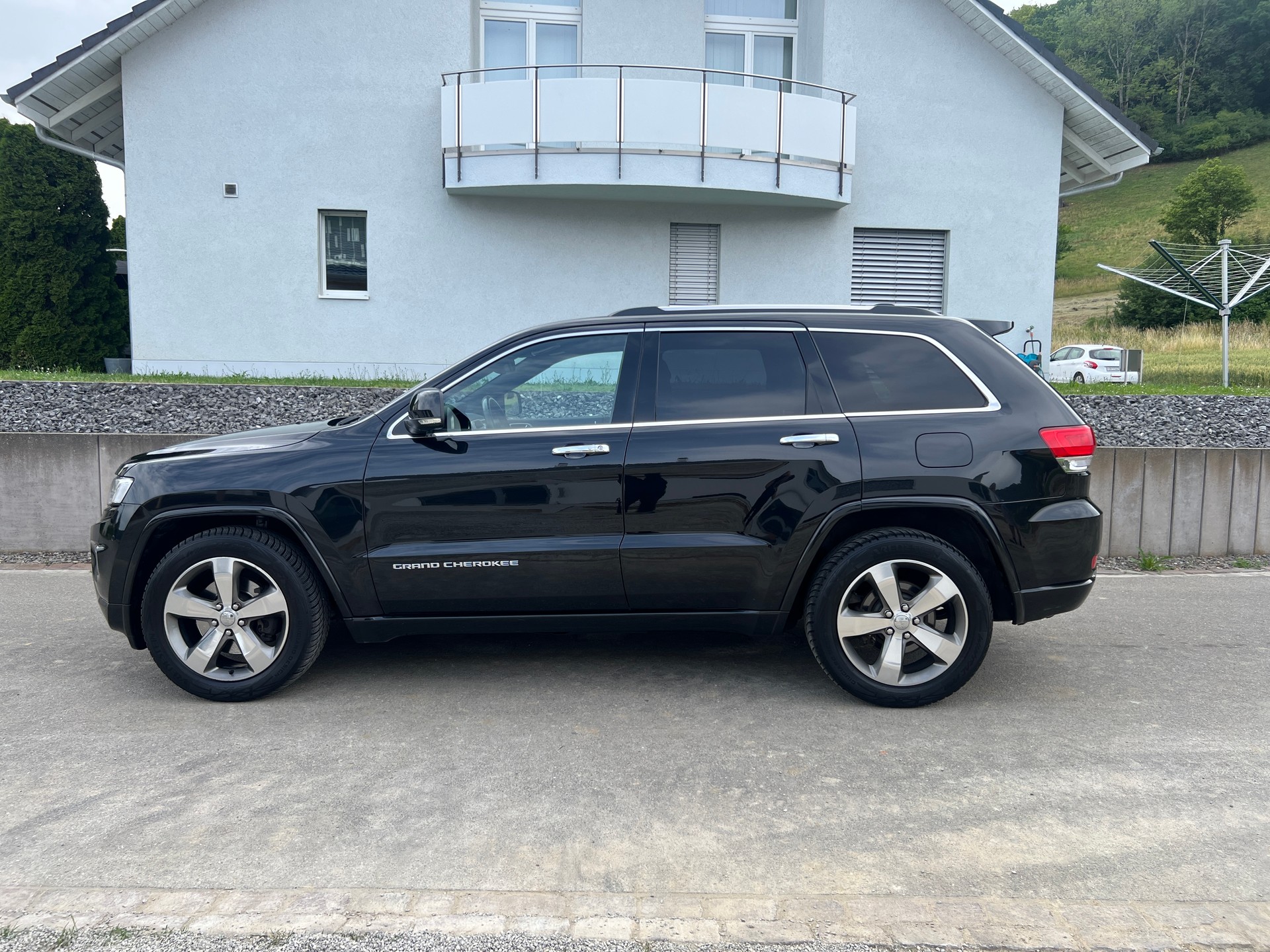 JEEP Grand Cherokee 3.0 CRD Overland Automatic * Facelift *-image-0