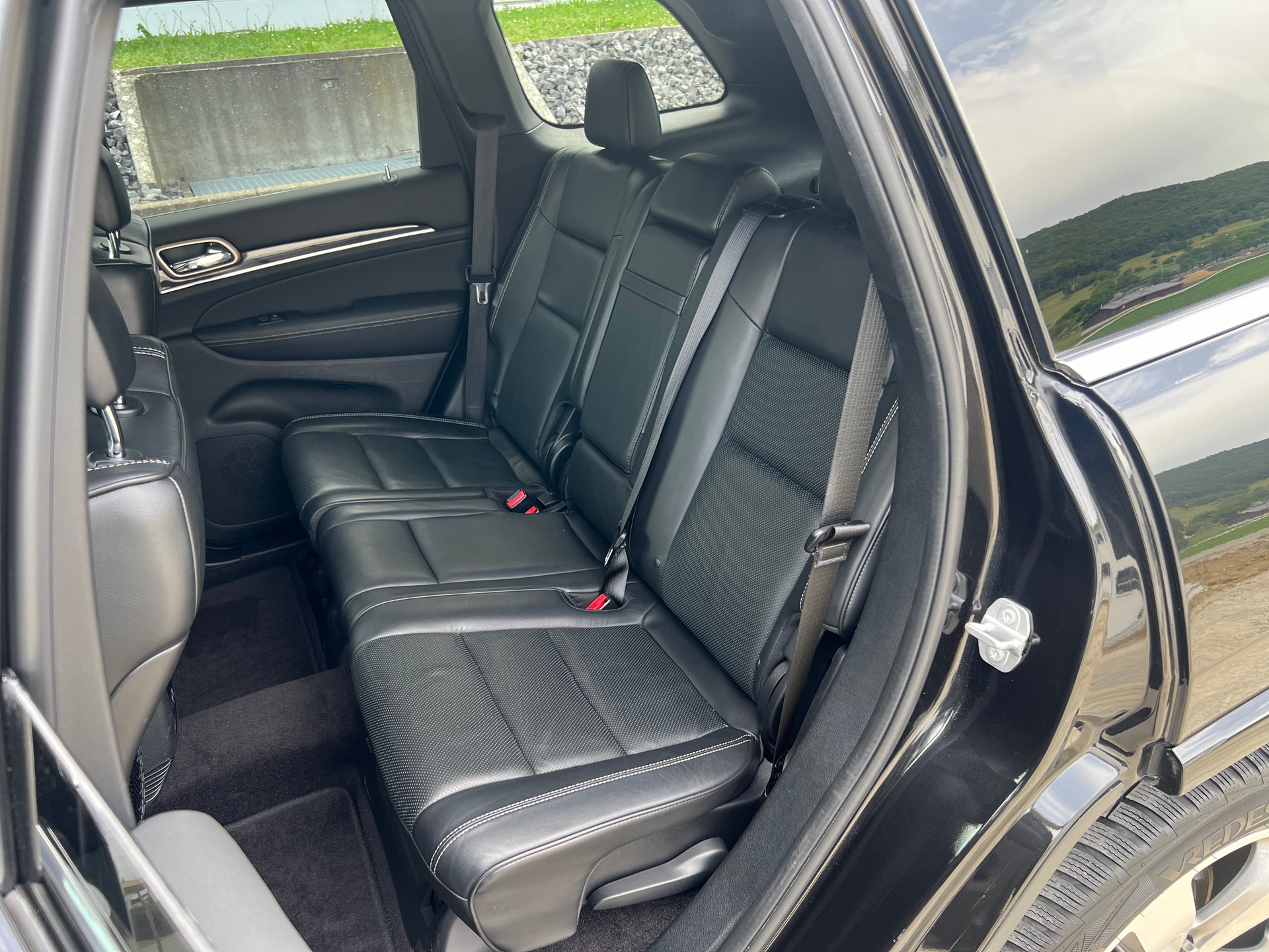 JEEP Grand Cherokee 3.0 CRD Overland Automatic * Facelift *-image-9