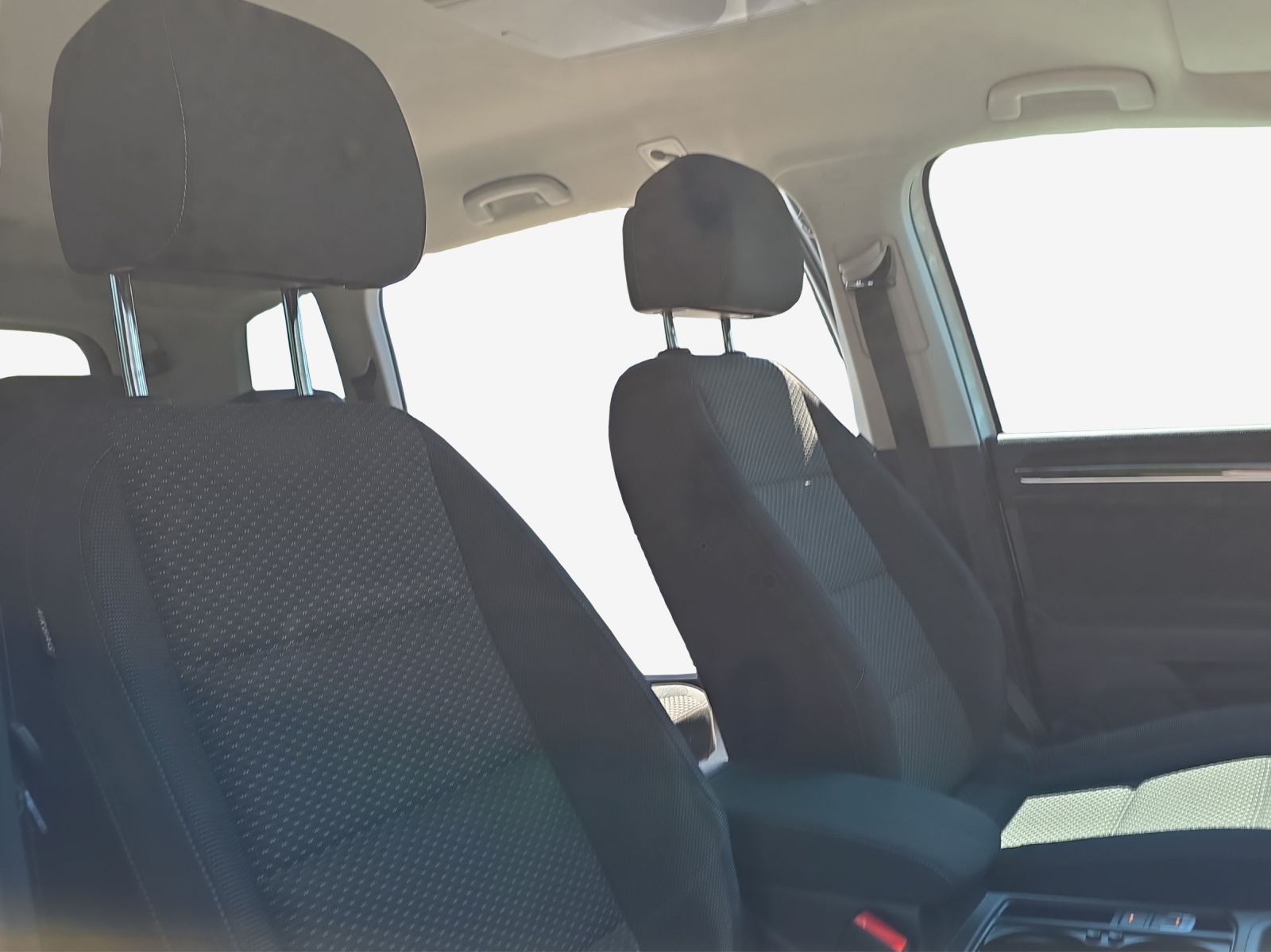 VW Touran 1.5 TSI EVO Comfortline DSG-image-14