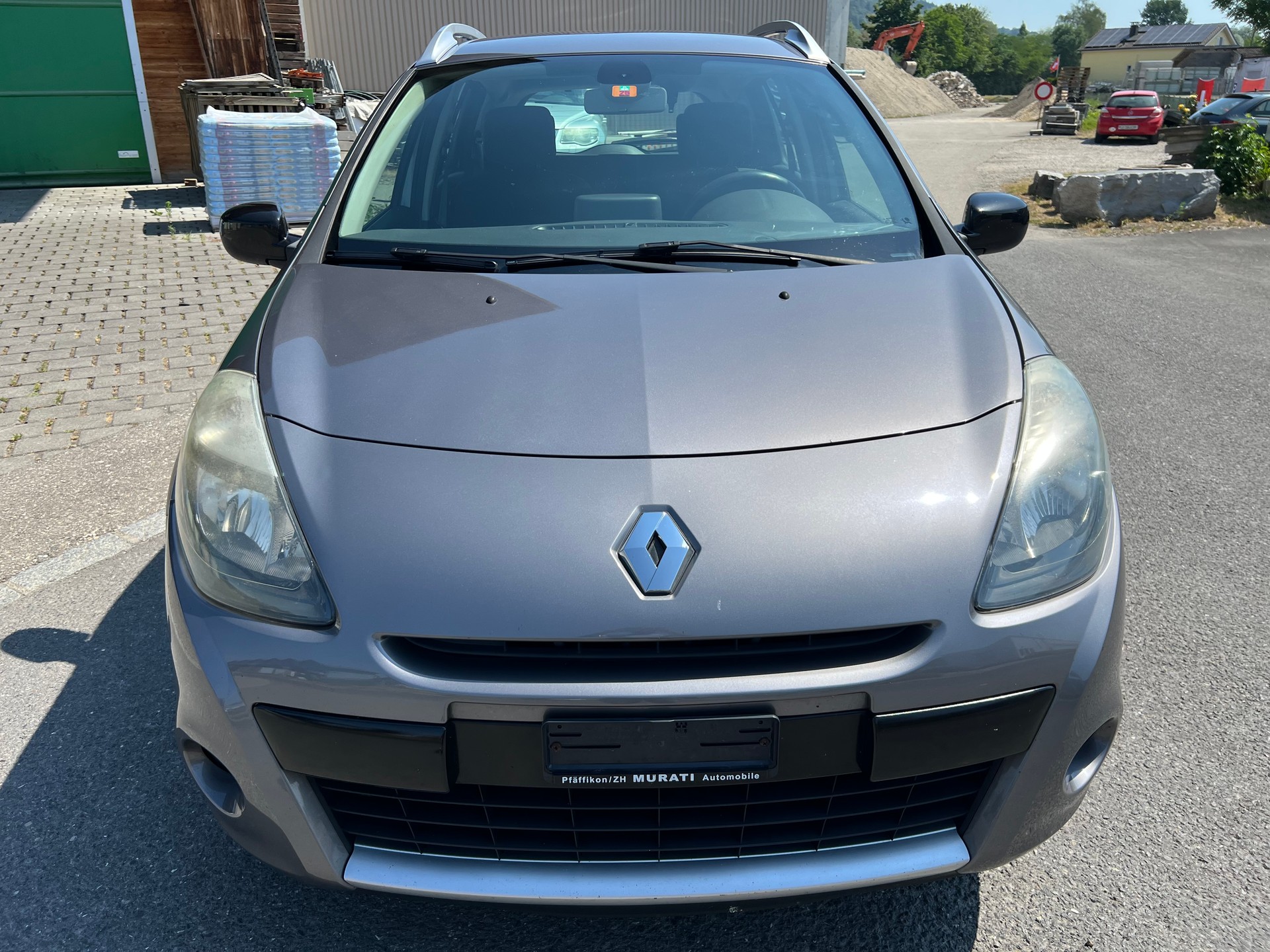 RENAULT Clio Grandtour 1.2 16V Turbo Dynamique-image-0