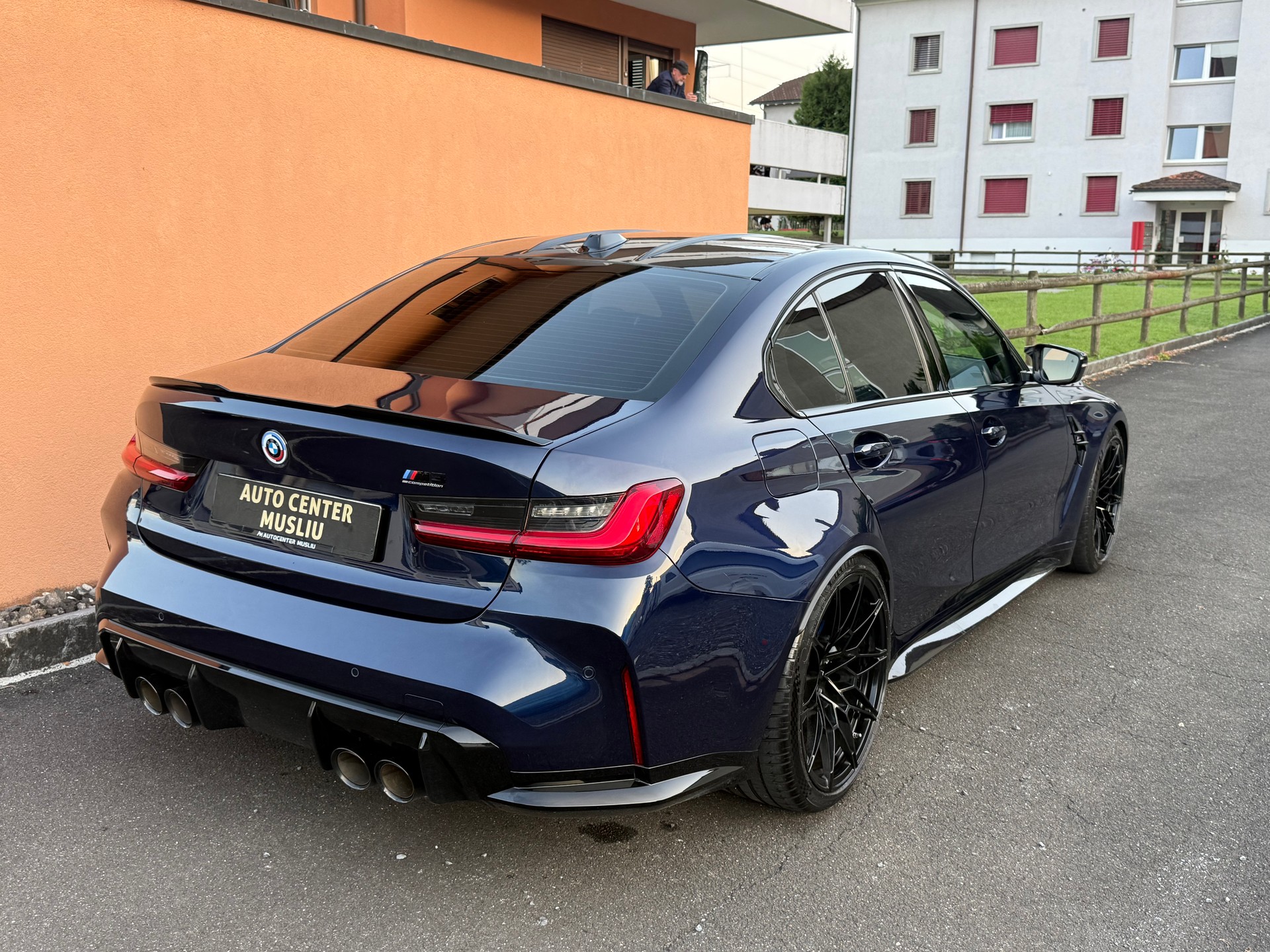 BMW M3 Competition M xDrive-image-10