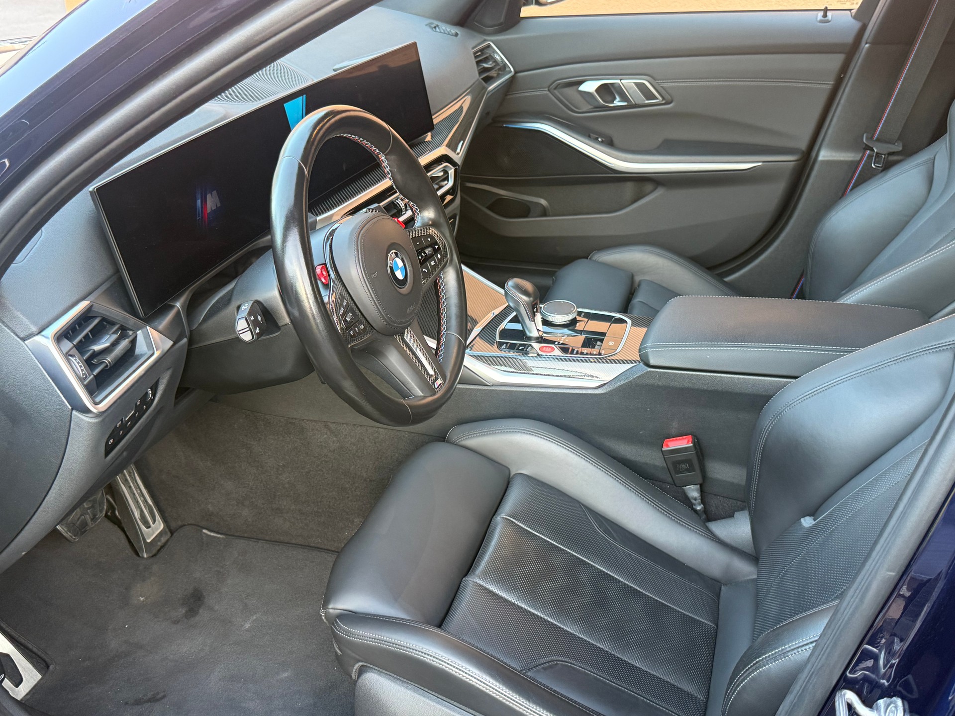 BMW M3 Competition M xDrive-image-10