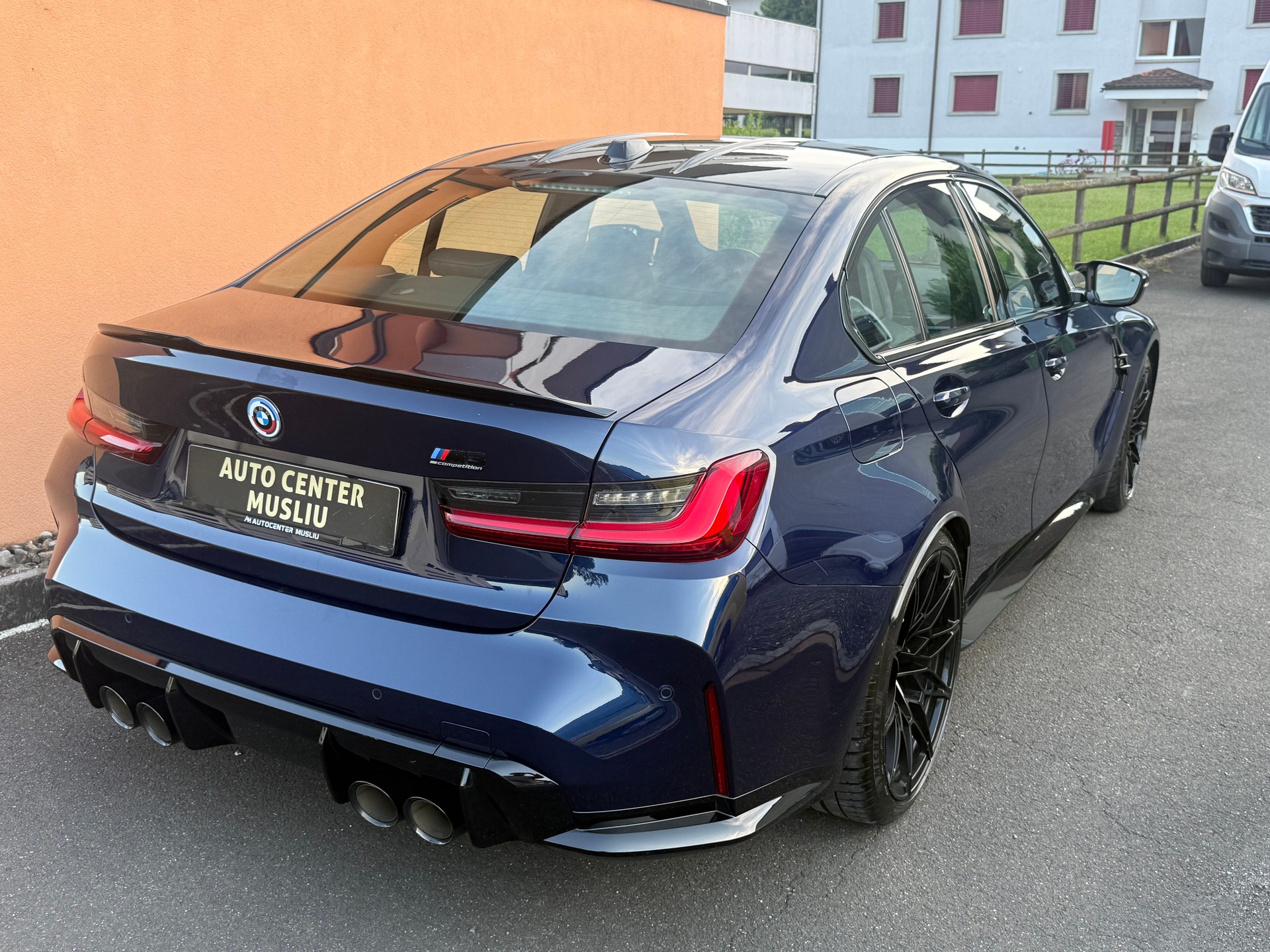 BMW M3 Competition M xDrive-image-8