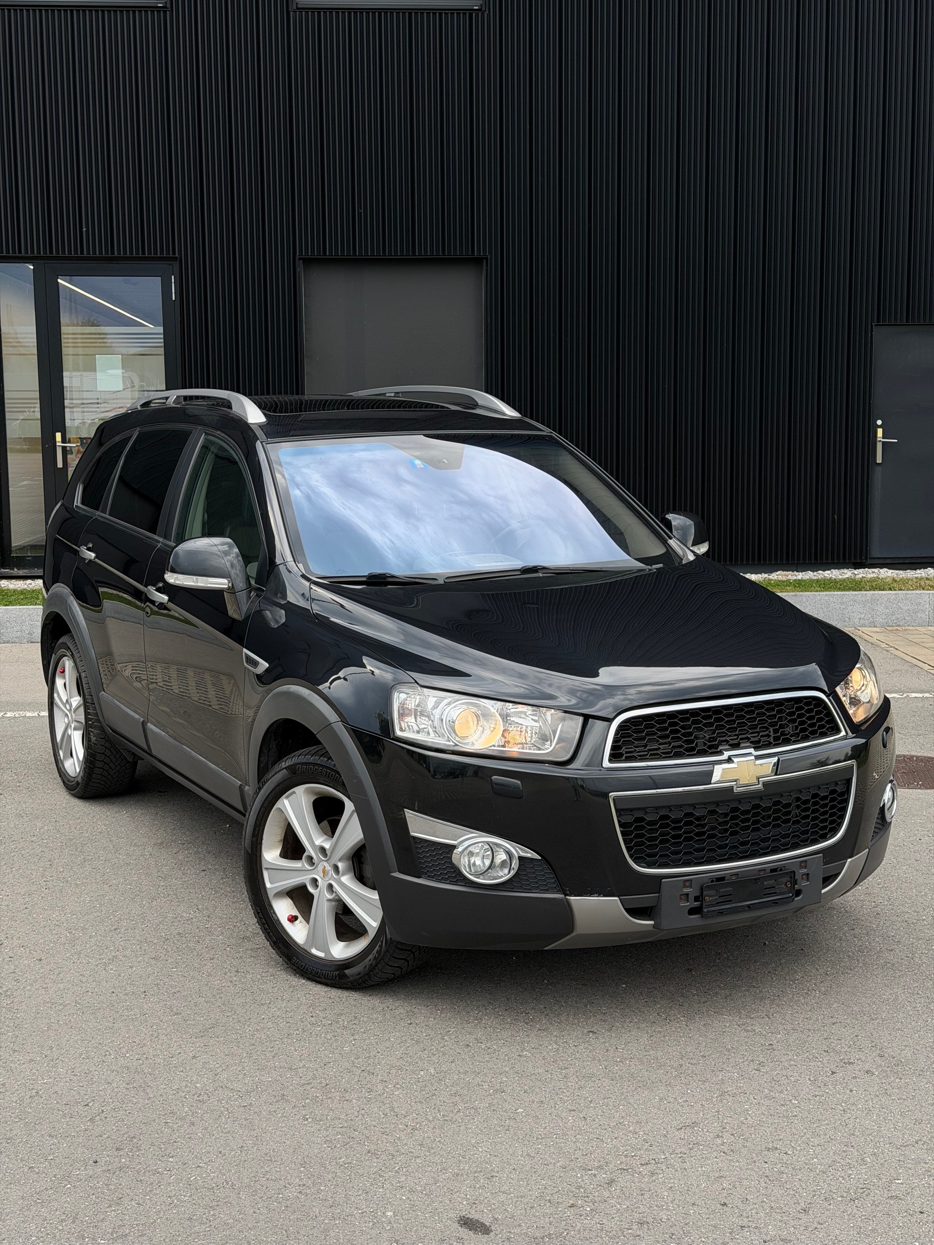 CHEVROLET CAPTIVA 22TD 4*4-image-0