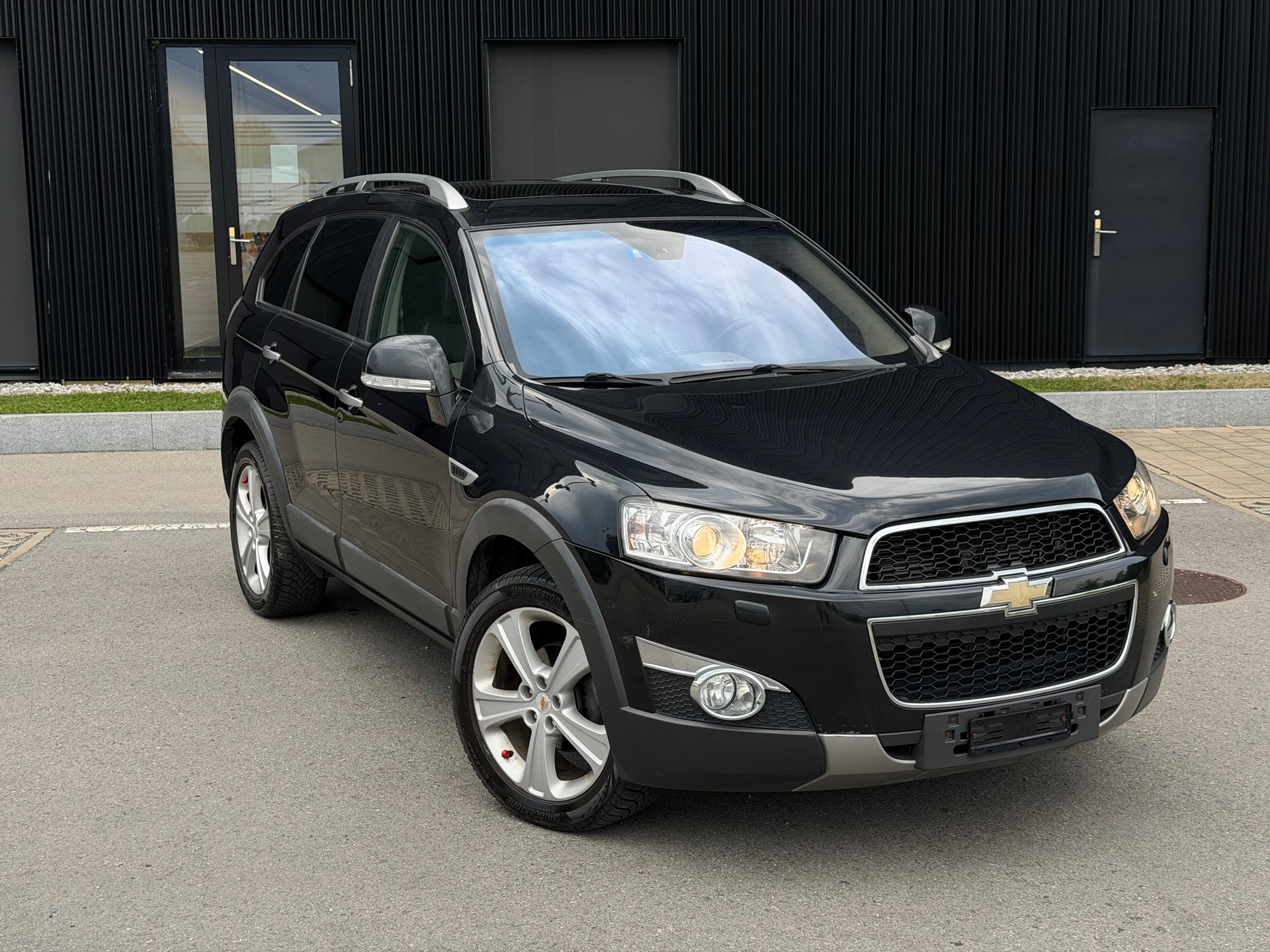 CHEVROLET CAPTIVA 22TD 4*4-image-3