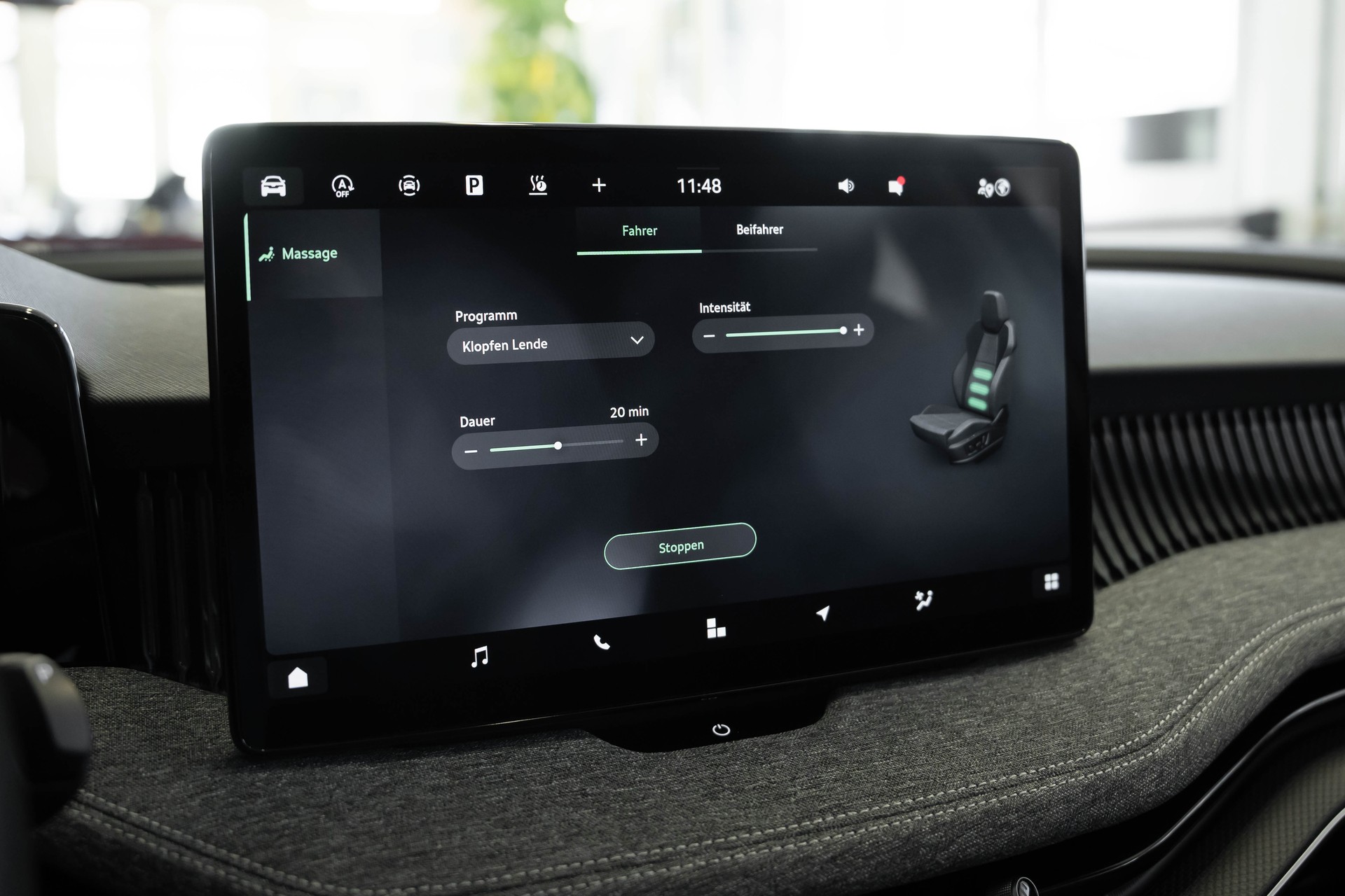 SKODA Superb Combi 2.0 TDi Selection 4x4 DSG-image-25