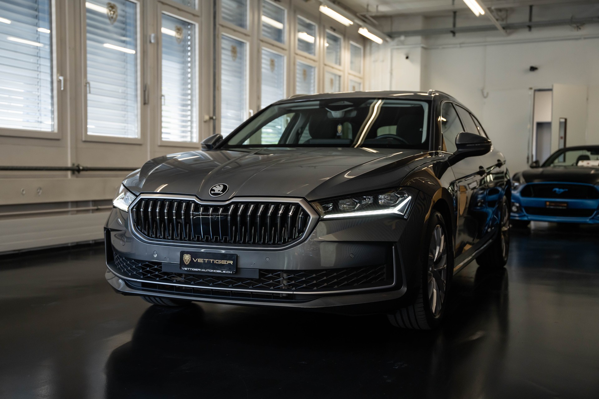 SKODA Superb Combi 2.0 TDi Selection 4x4 DSG-image-3