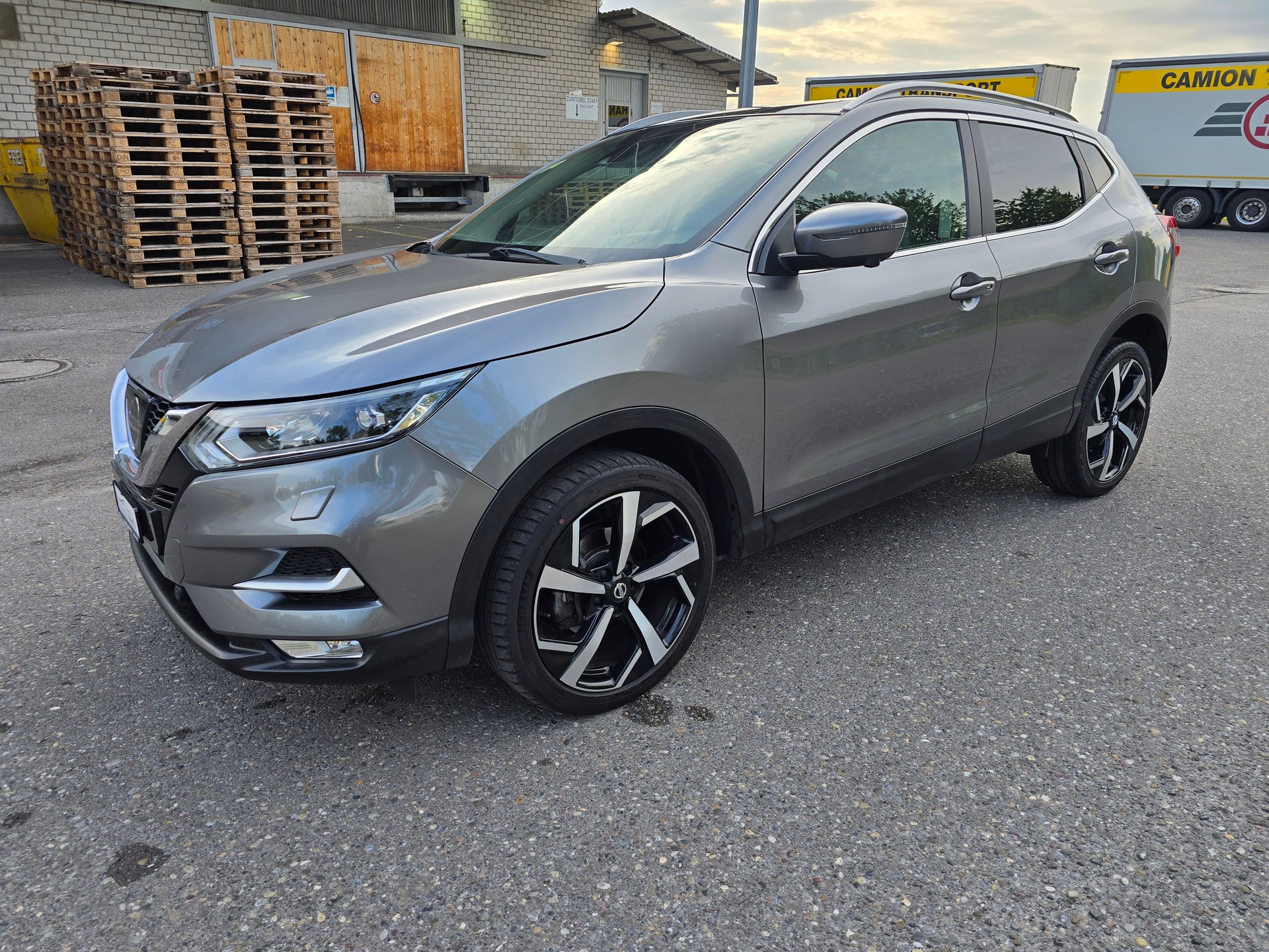 NISSAN Qashqai 1.6 dCi tekna+ Xtronic CVT-showroom-element-2