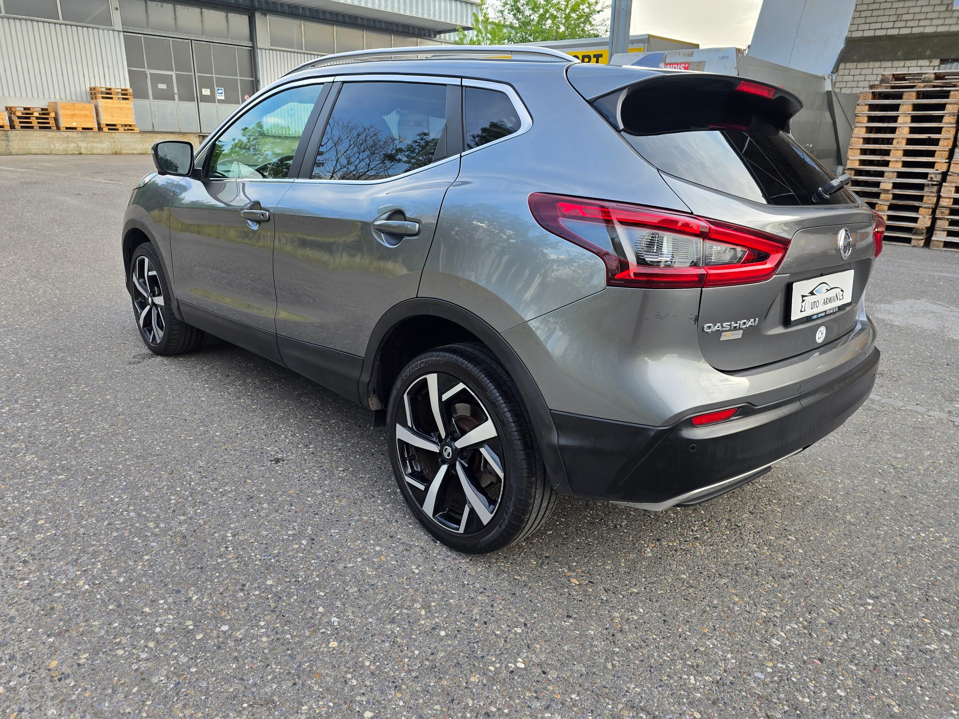NISSAN Qashqai 1.6 dCi tekna+ Xtronic CVT-image-4