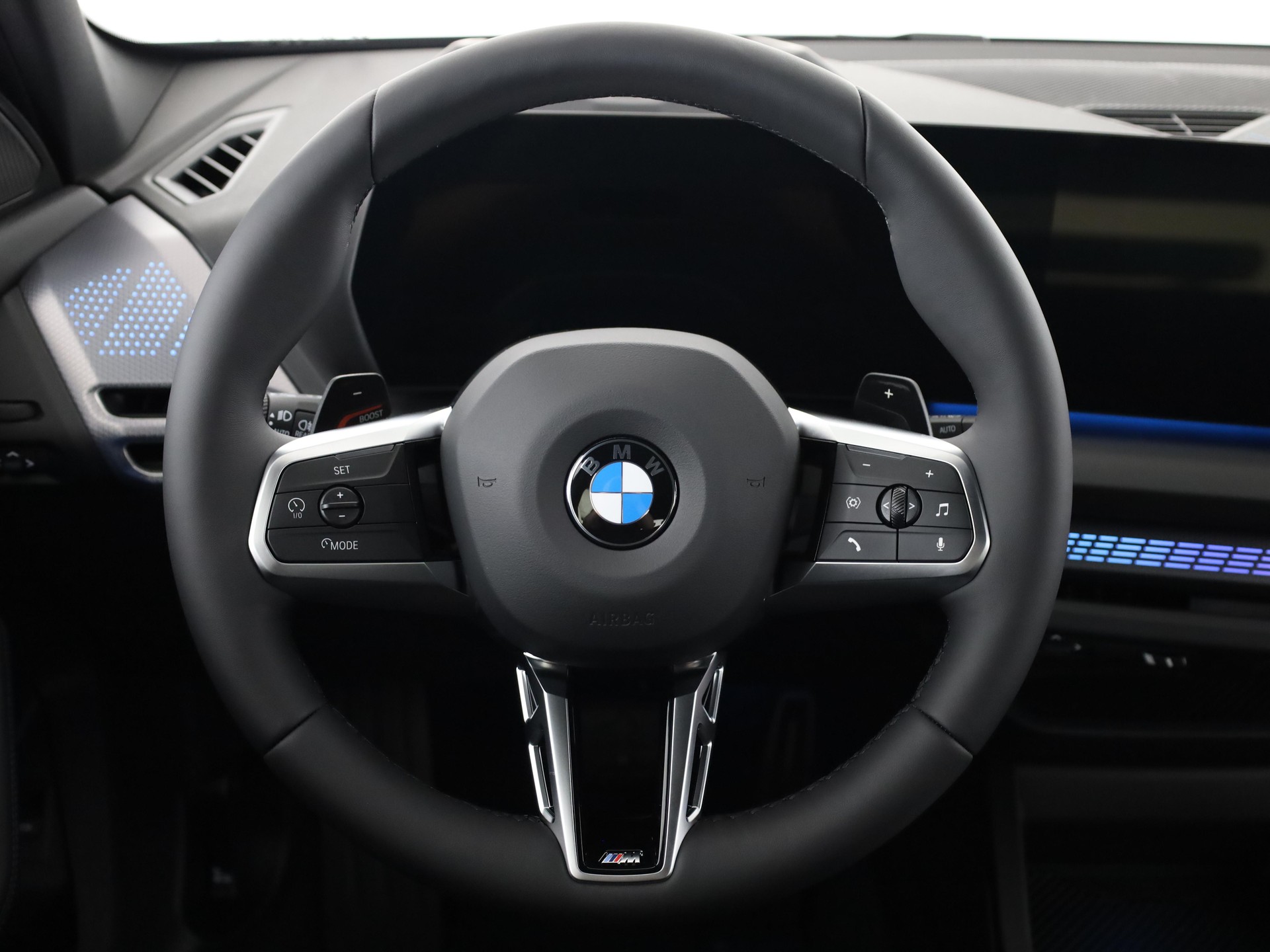 BMW 123 xDrive-image-20