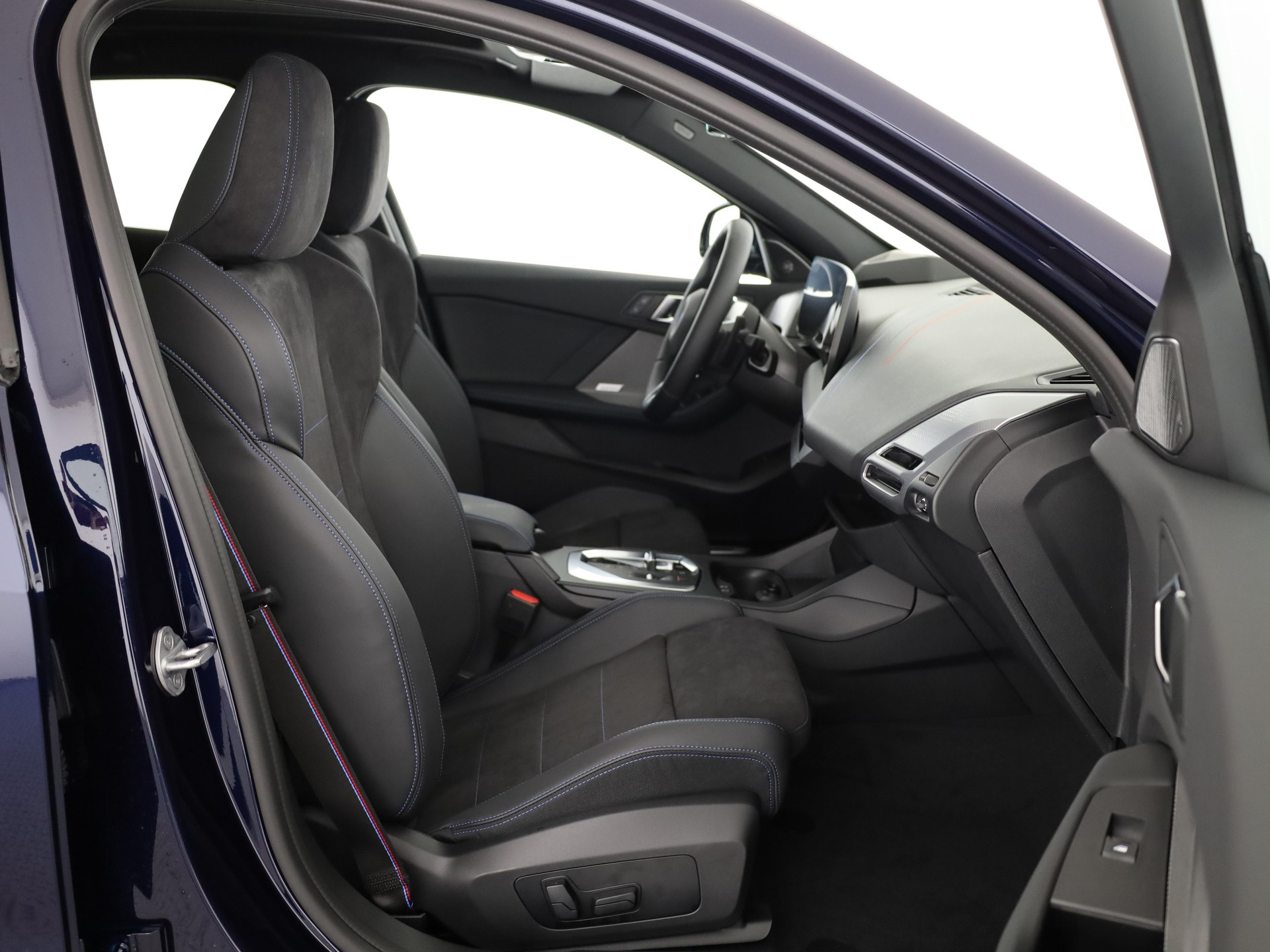 BMW 123 xDrive-image-17