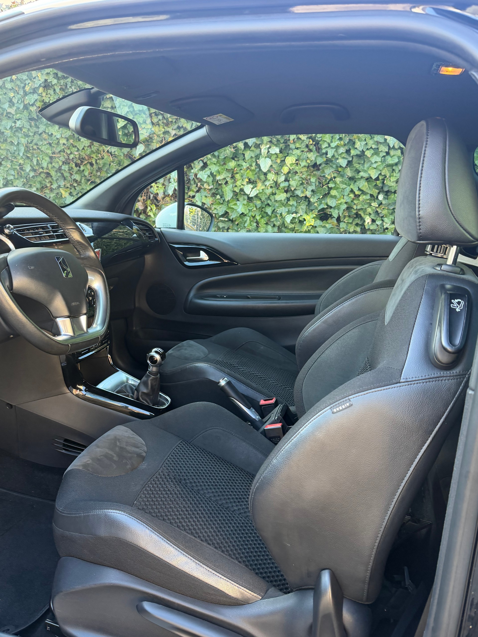 DS AUTOMOBILES DS3 1.2 Pure Tech Eye Tech-image-9