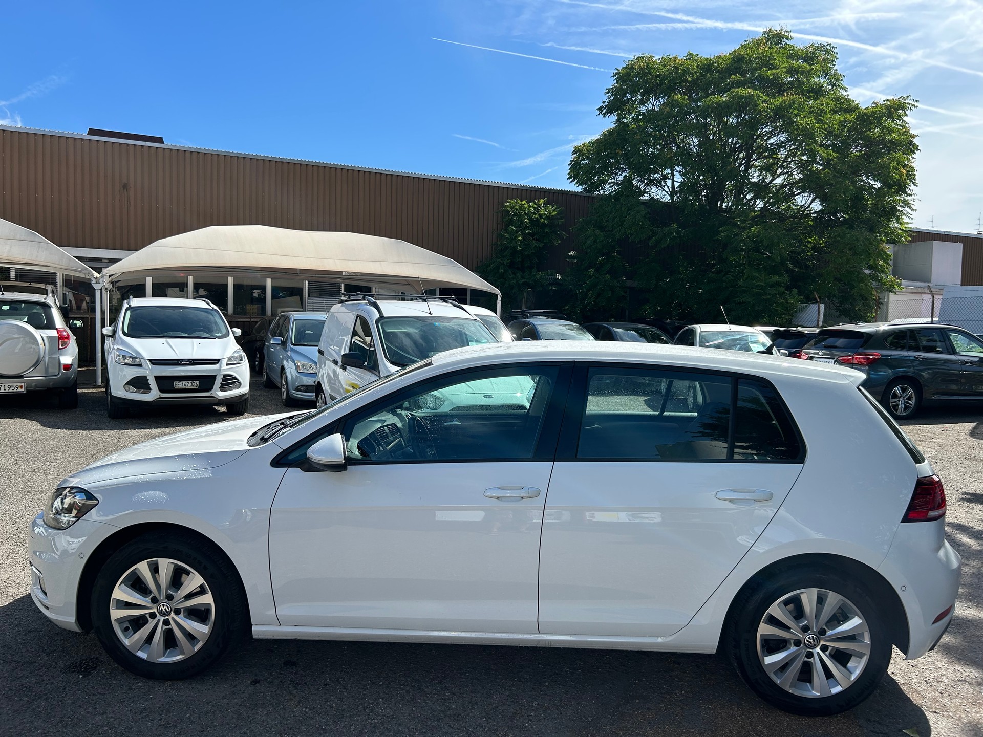 VW Golf 1.4 TSI Comfortline Swiss Line Limited DSG-image-3