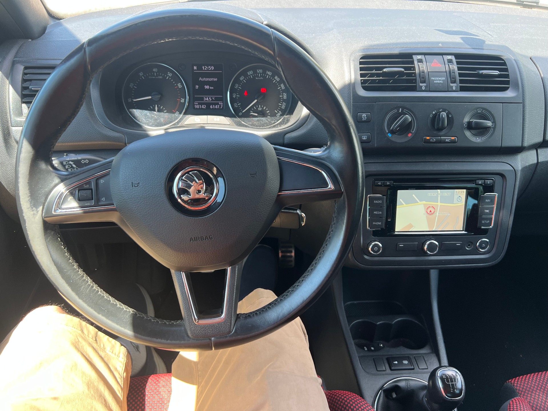 SKODA Fabia 1.2 TSI Monte Carlo-image-9